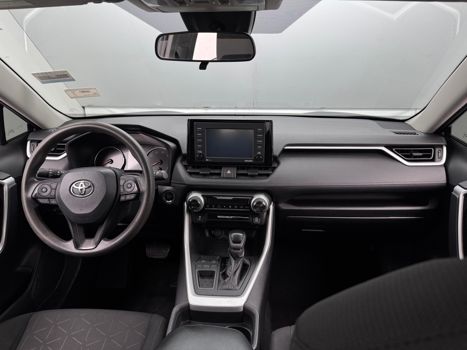 Thumbnail: 2021 Toyota RAV4 - 3