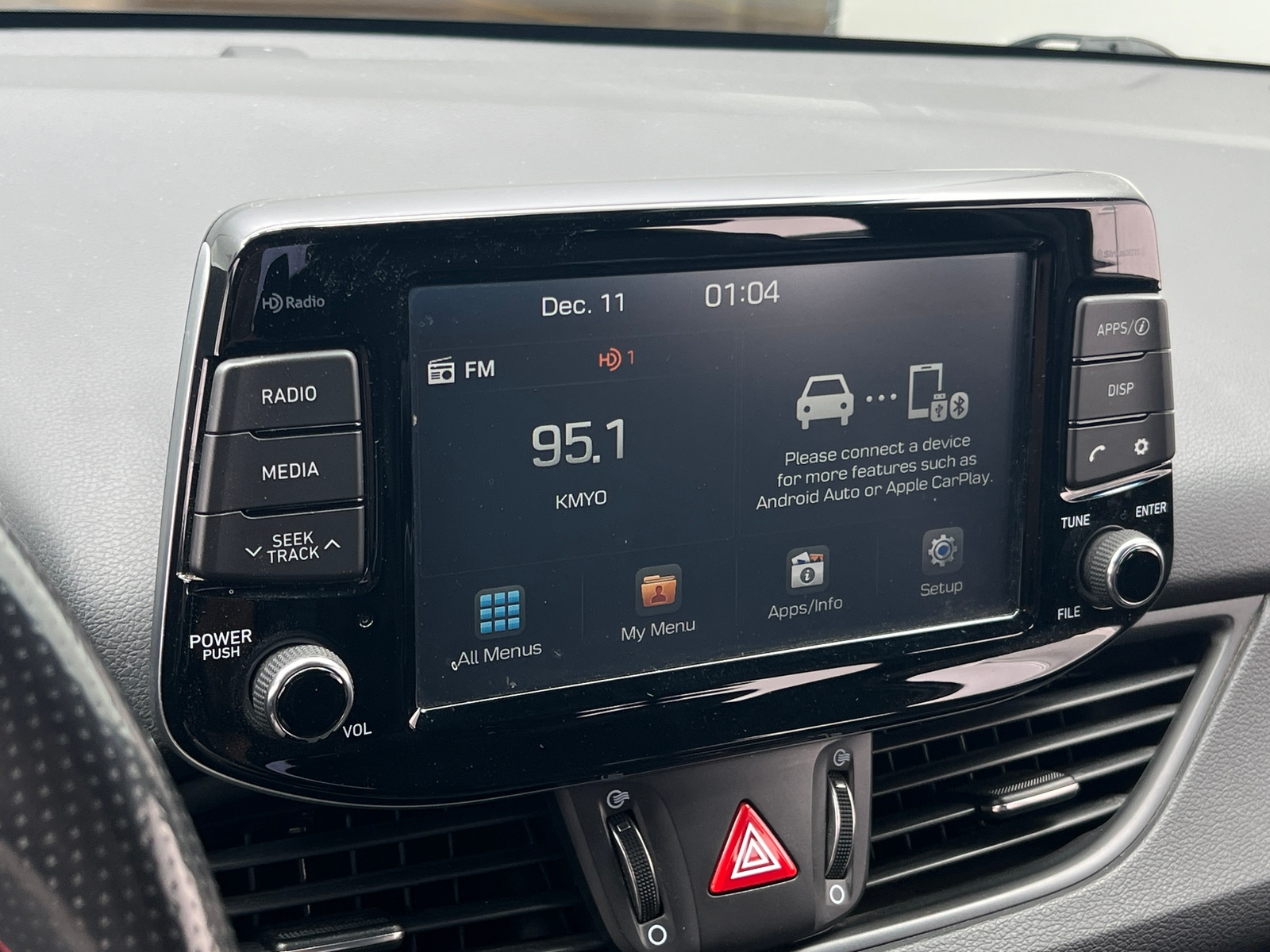 Thumbnail: 2018 Hyundai Elantra - 3