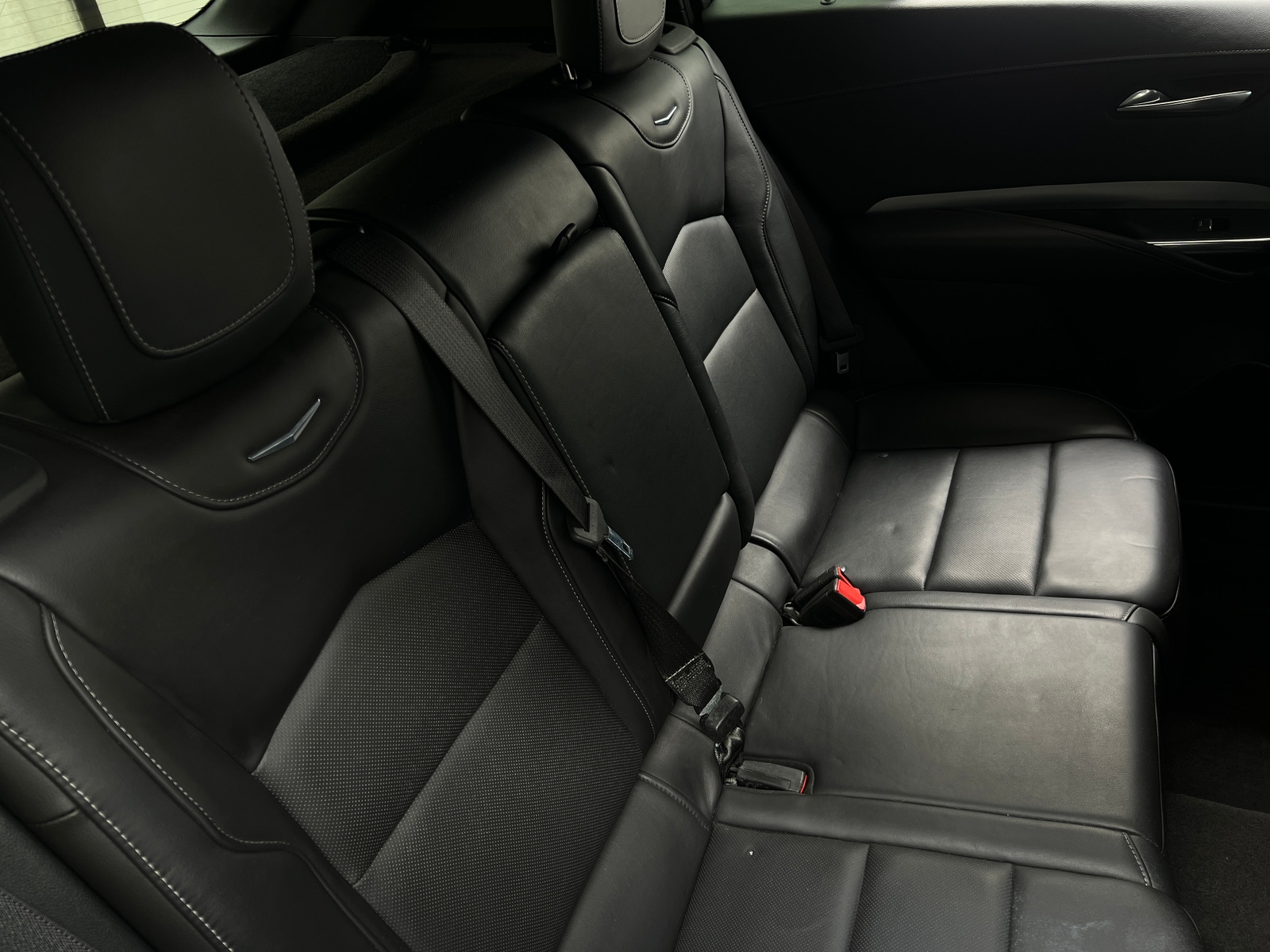 Thumbnail: 2019 Cadillac XT4 - 5