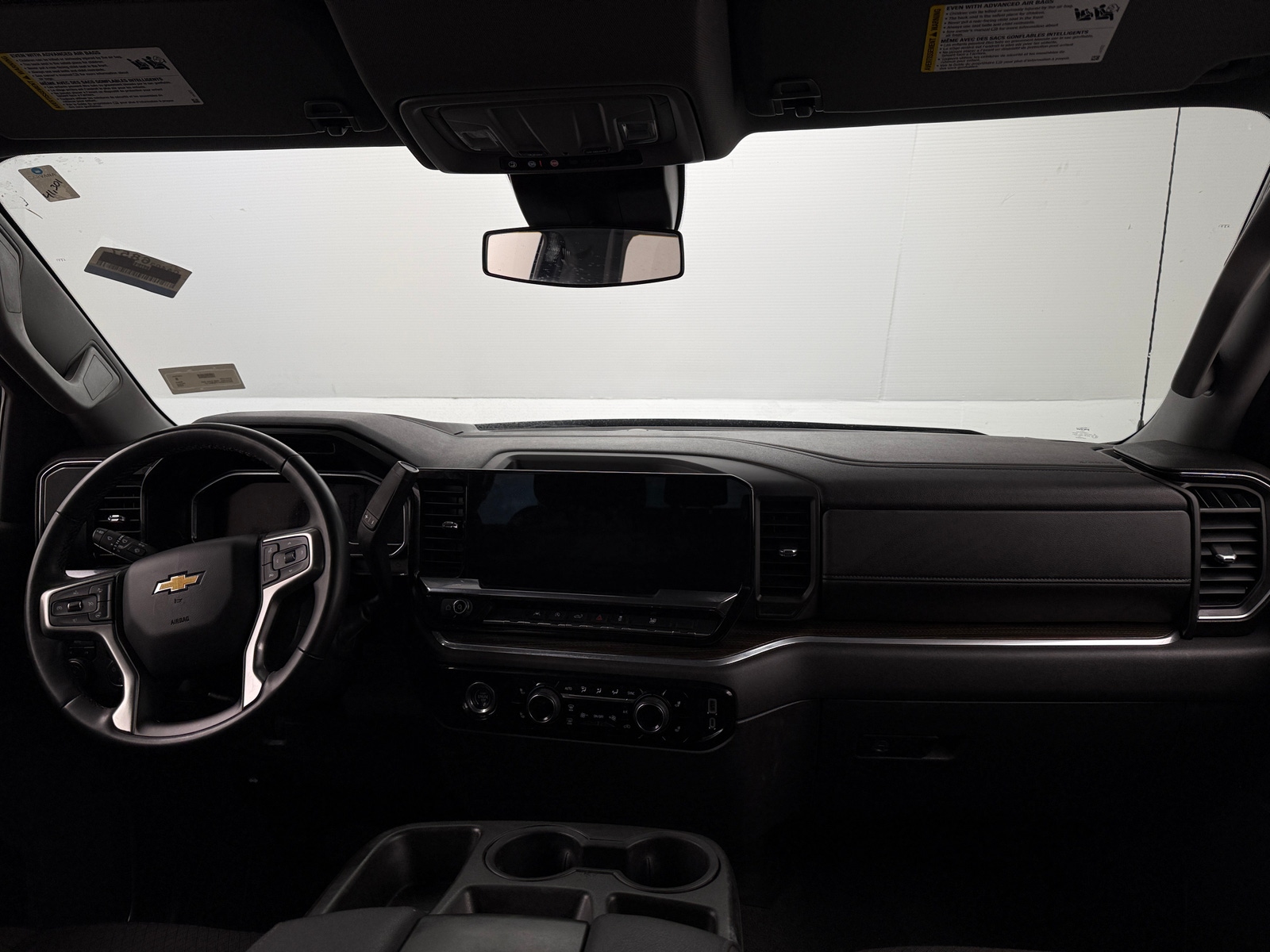 Thumbnail: 2023 Chevrolet Silverado 1500 - 3