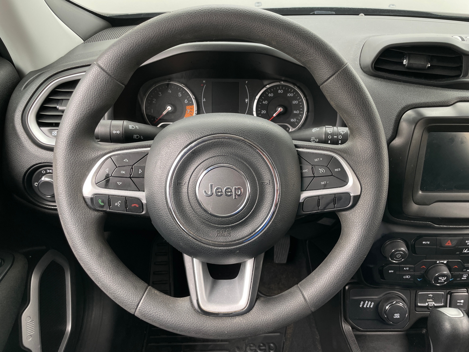 Thumbnail: 2021 Jeep Renegade - 5