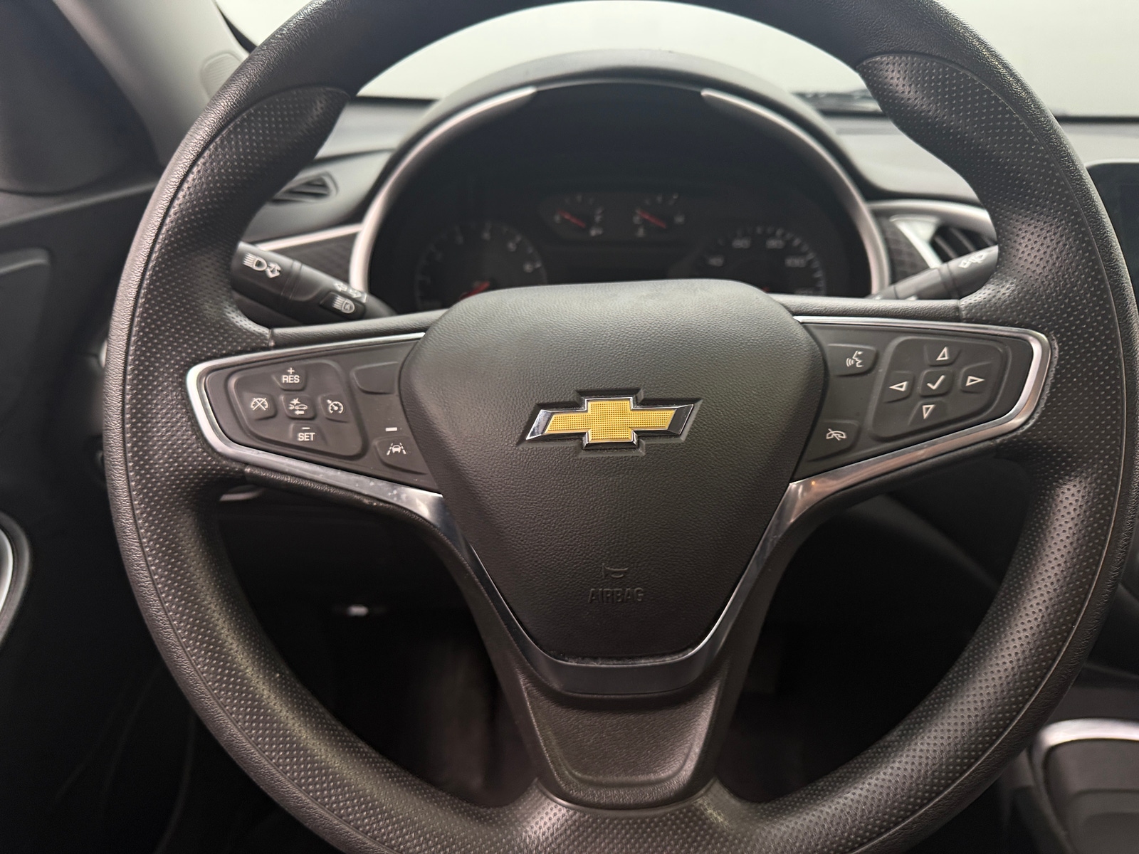 Thumbnail: 2024 Chevrolet Malibu - 5