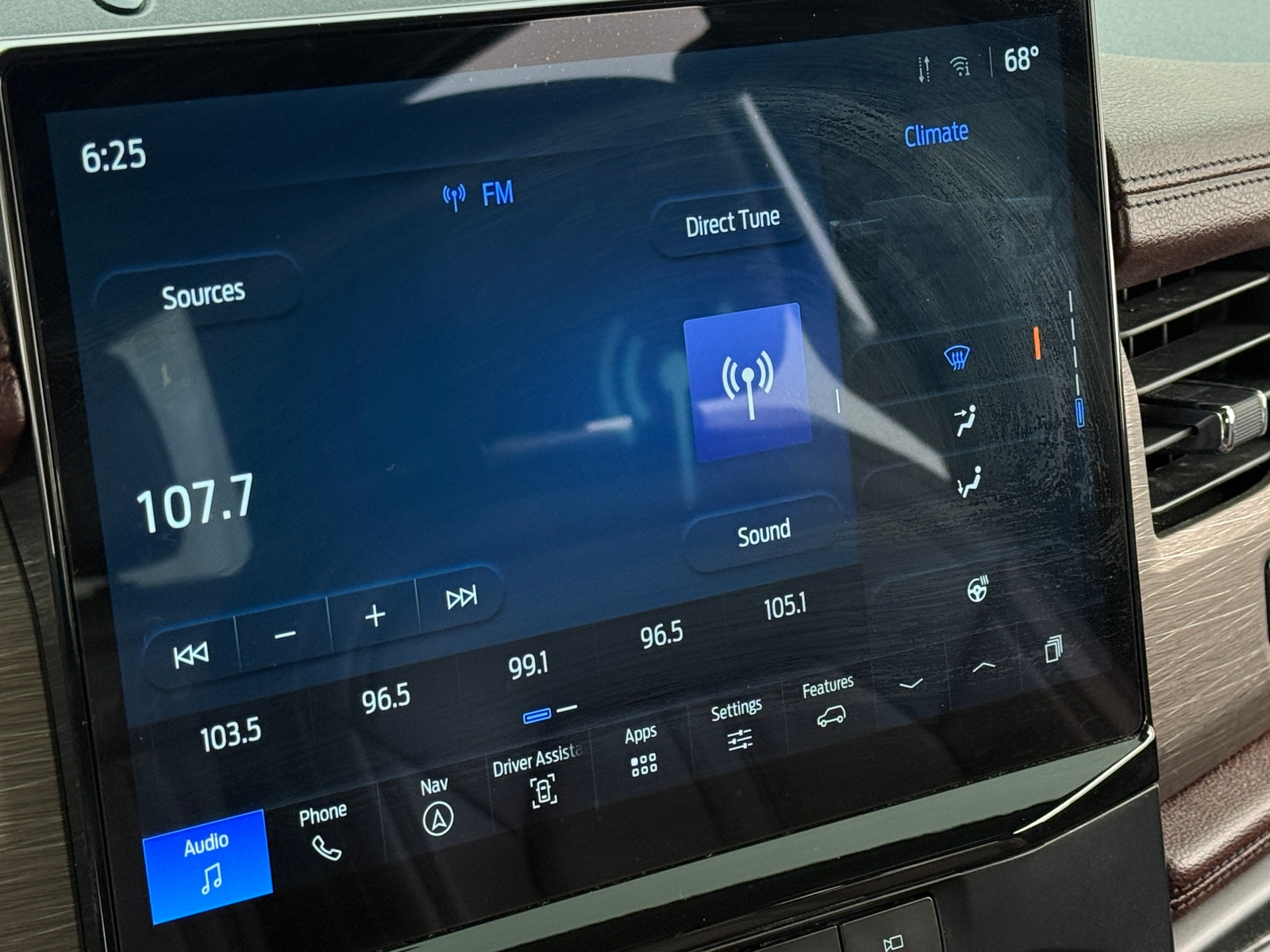 Thumbnail: 2024 Ford Expedition MAX - 3