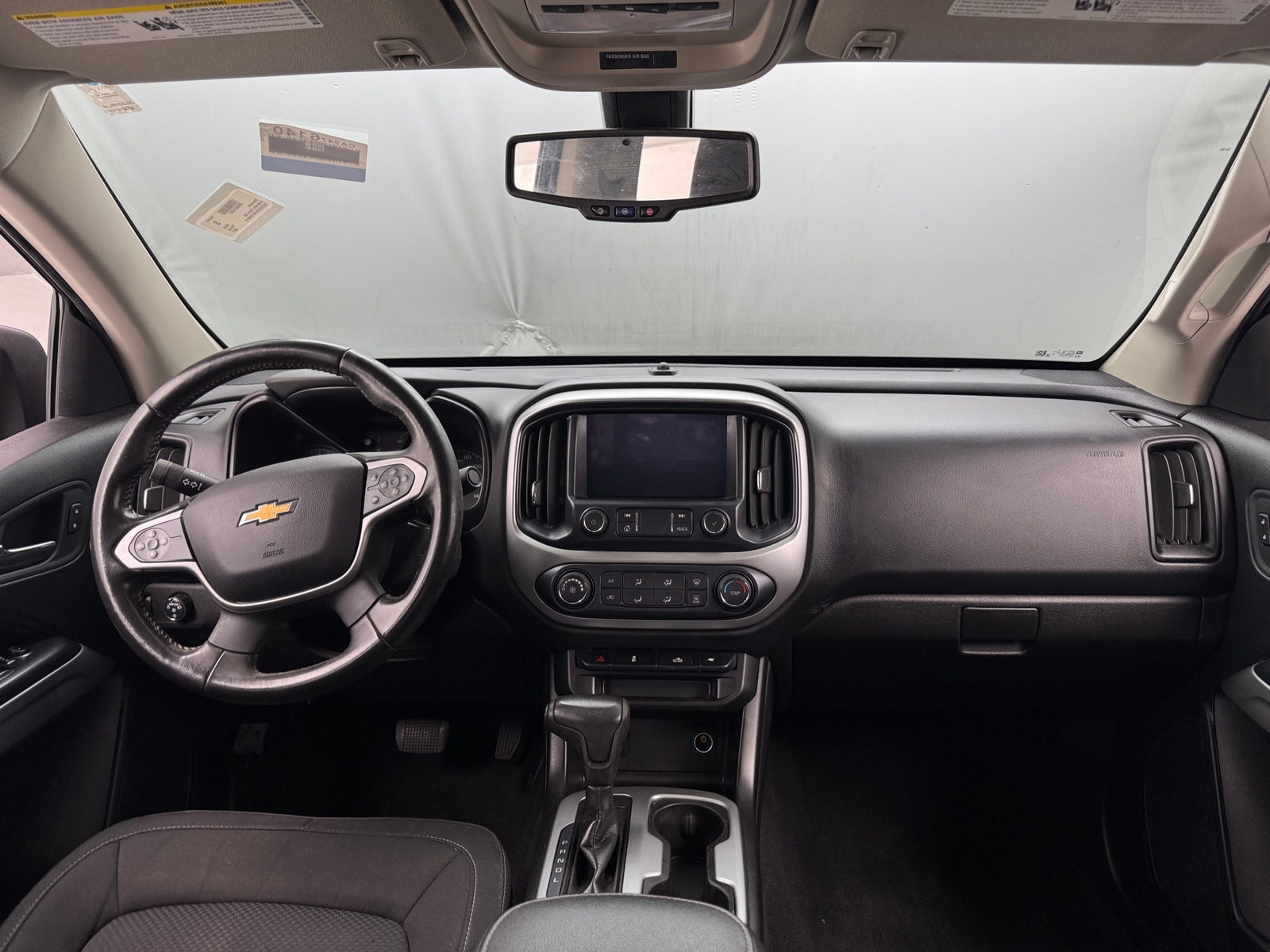 Thumbnail: 2021 Chevrolet Colorado - 3