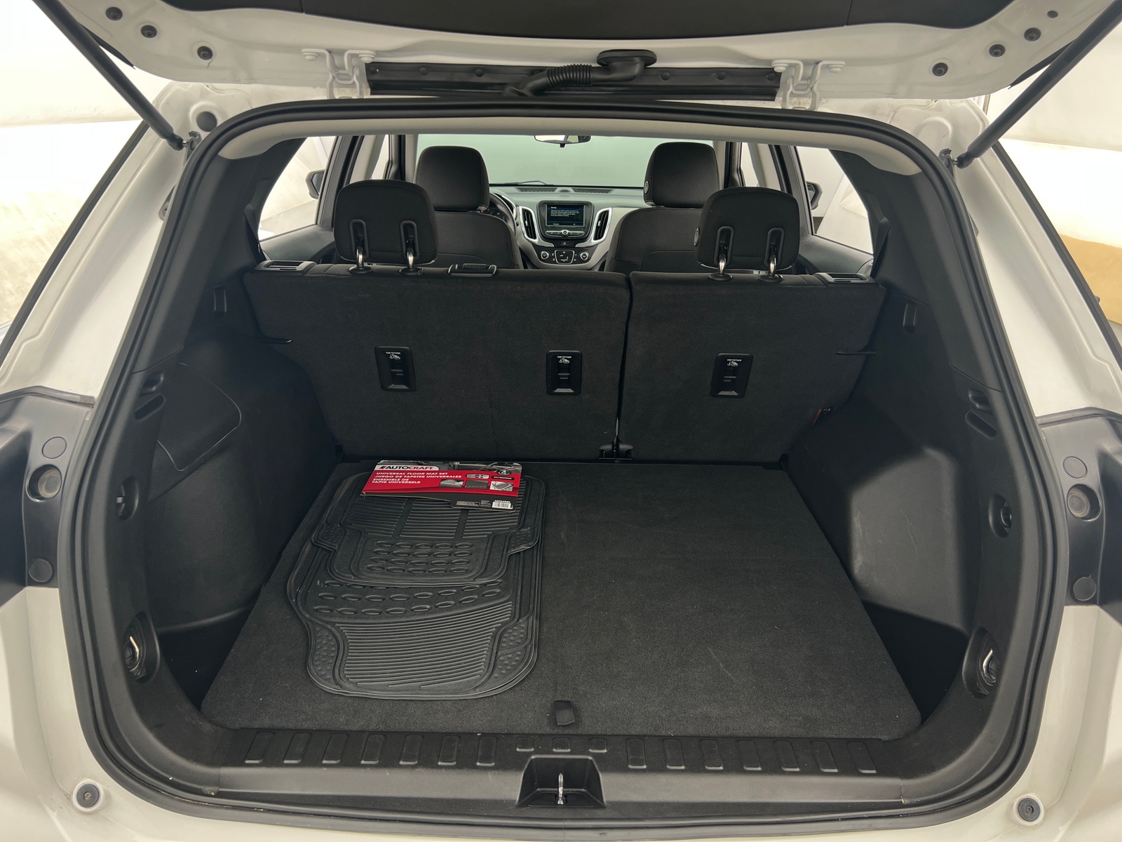 Thumbnail: 2019 Chevrolet Equinox - 7