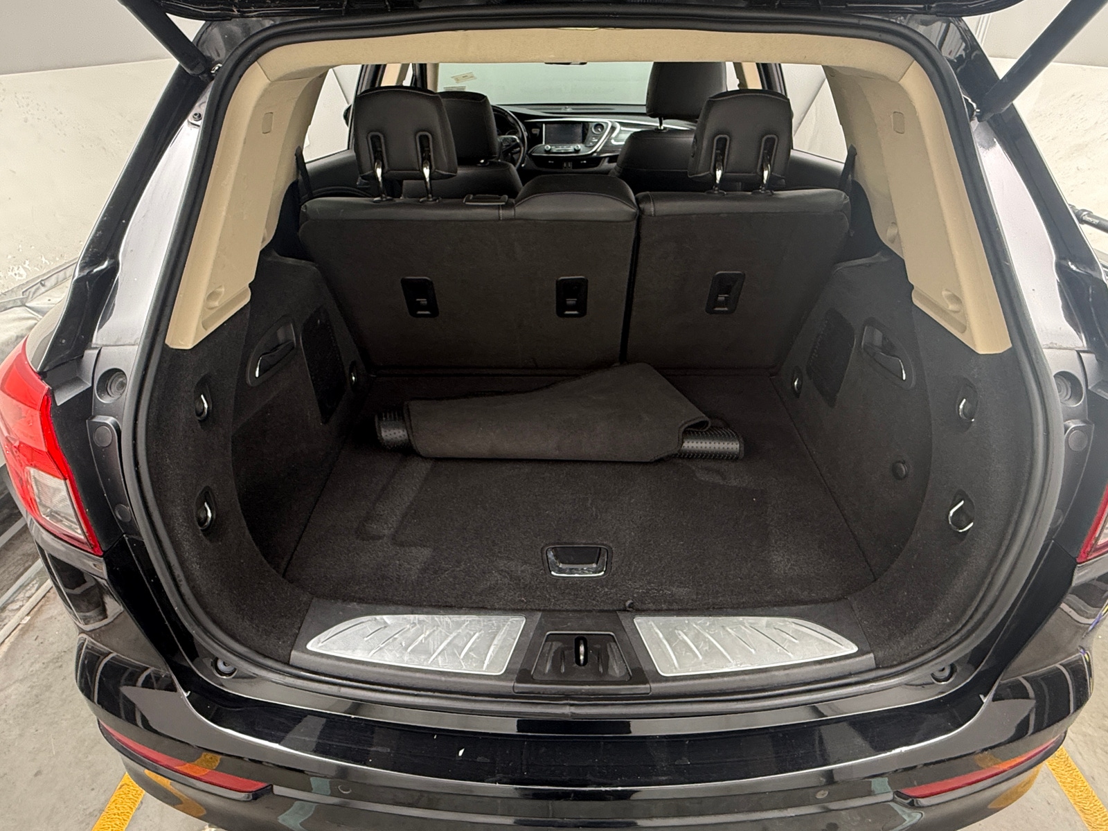 Thumbnail: 2017 Buick Envision - 6