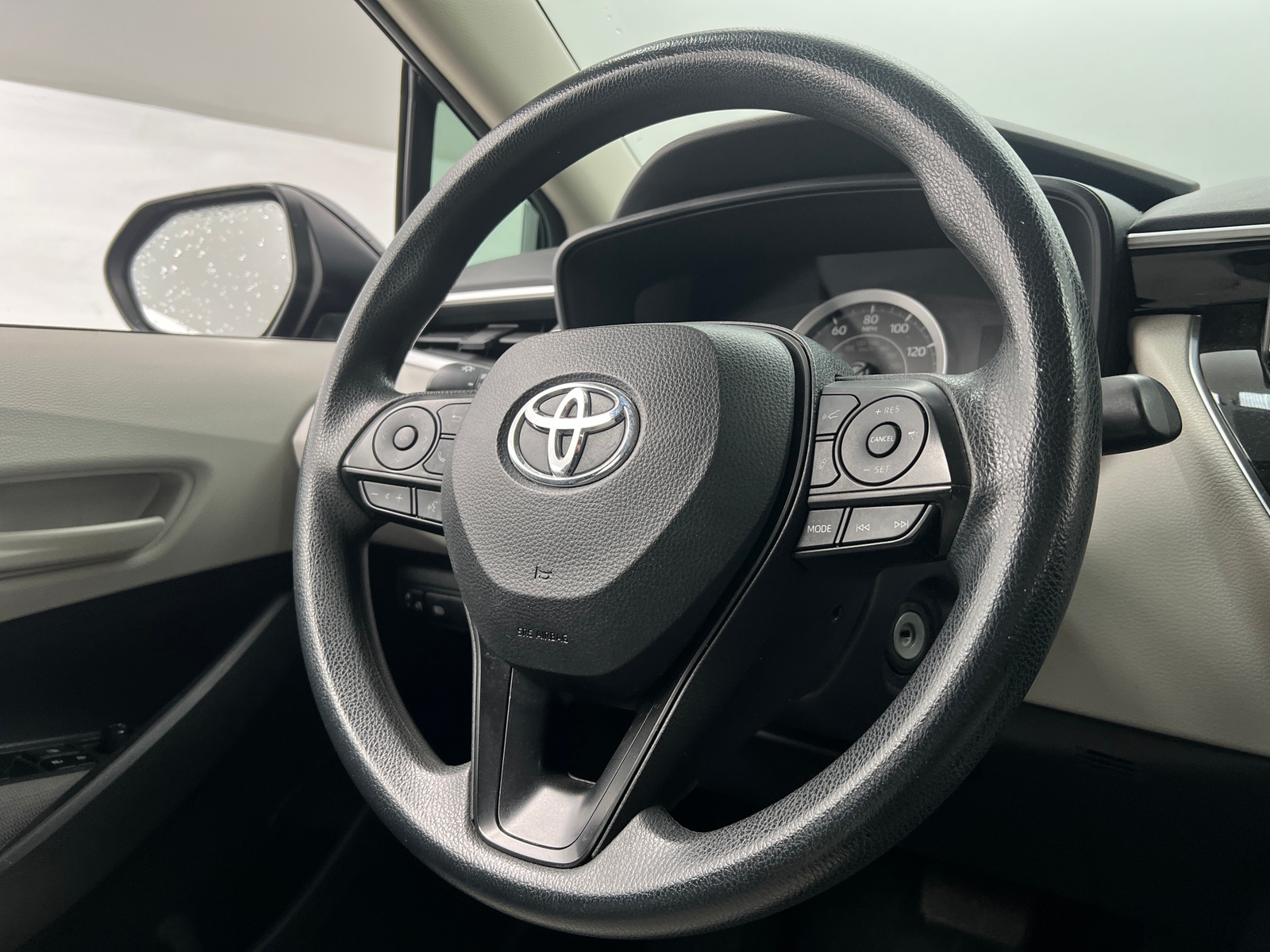 Thumbnail: 2022 Toyota Corolla - 5