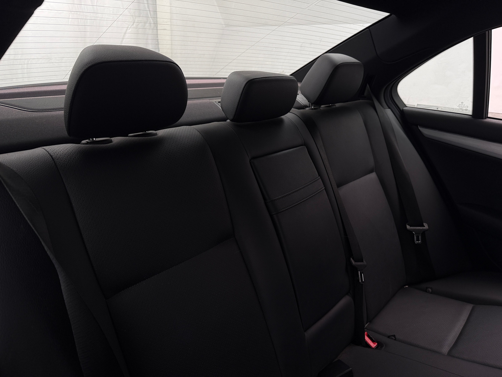 Thumbnail: 2011 Mercedes-Benz C-Class - 5