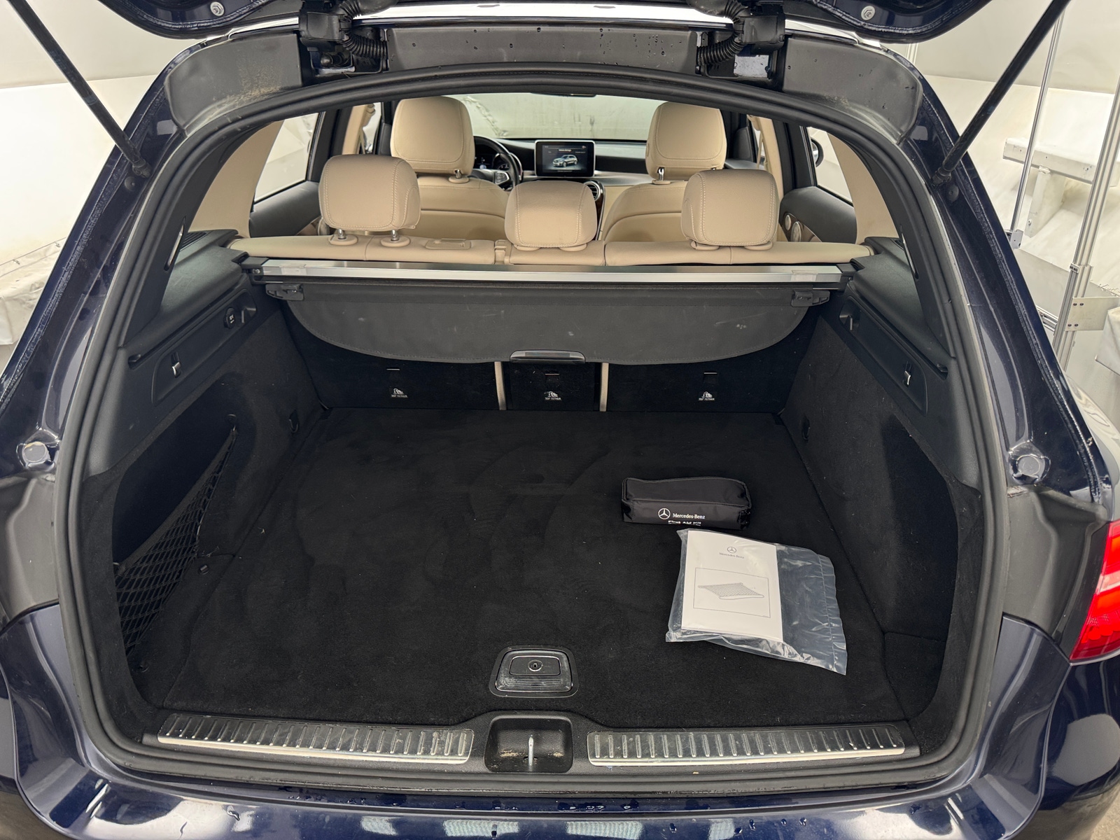 Thumbnail: 2018 Mercedes-Benz GLC - 6