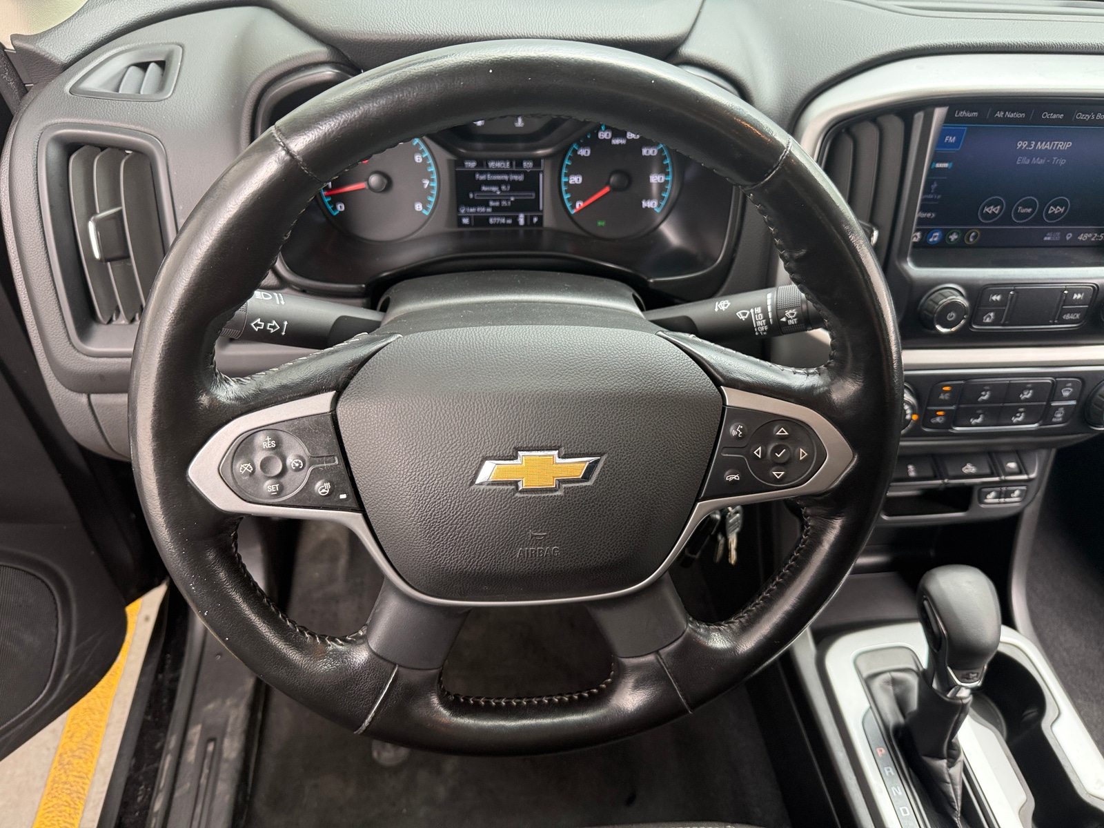 Thumbnail: 2022 Chevrolet Colorado - 5