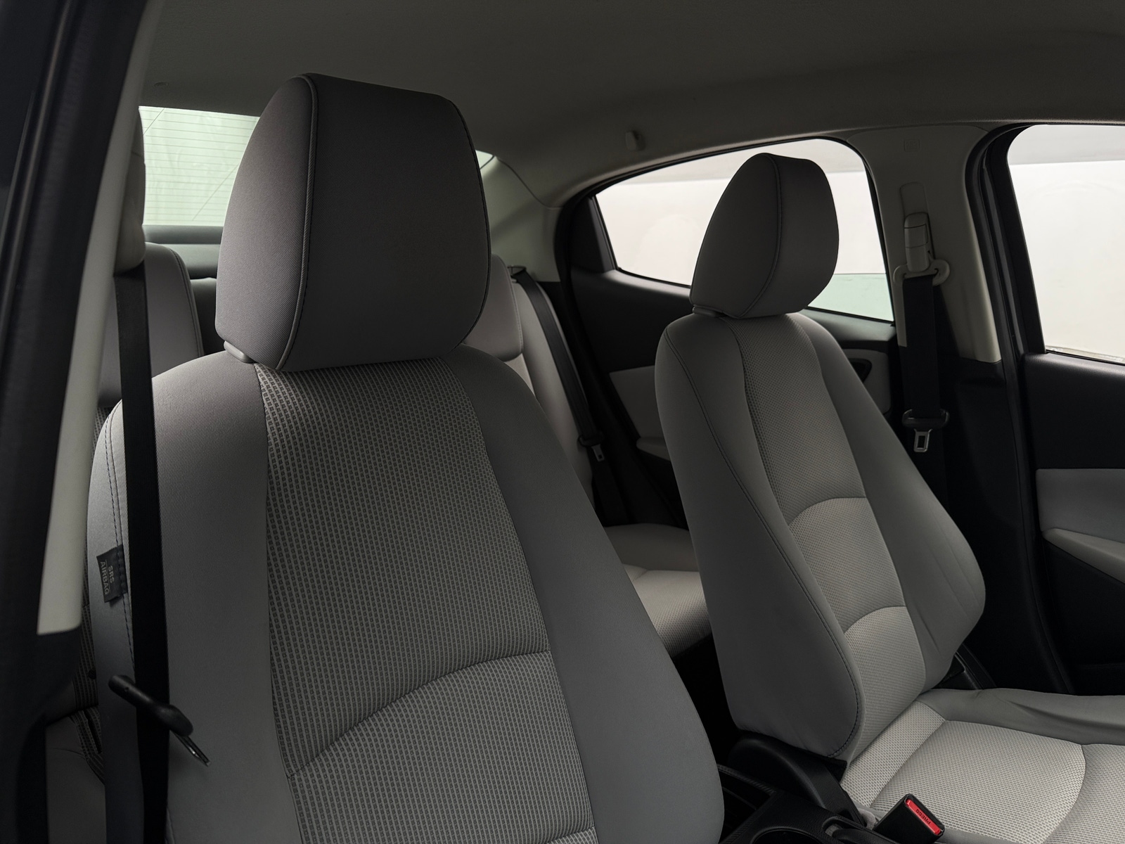 Thumbnail: 2019 Toyota Yaris - 2