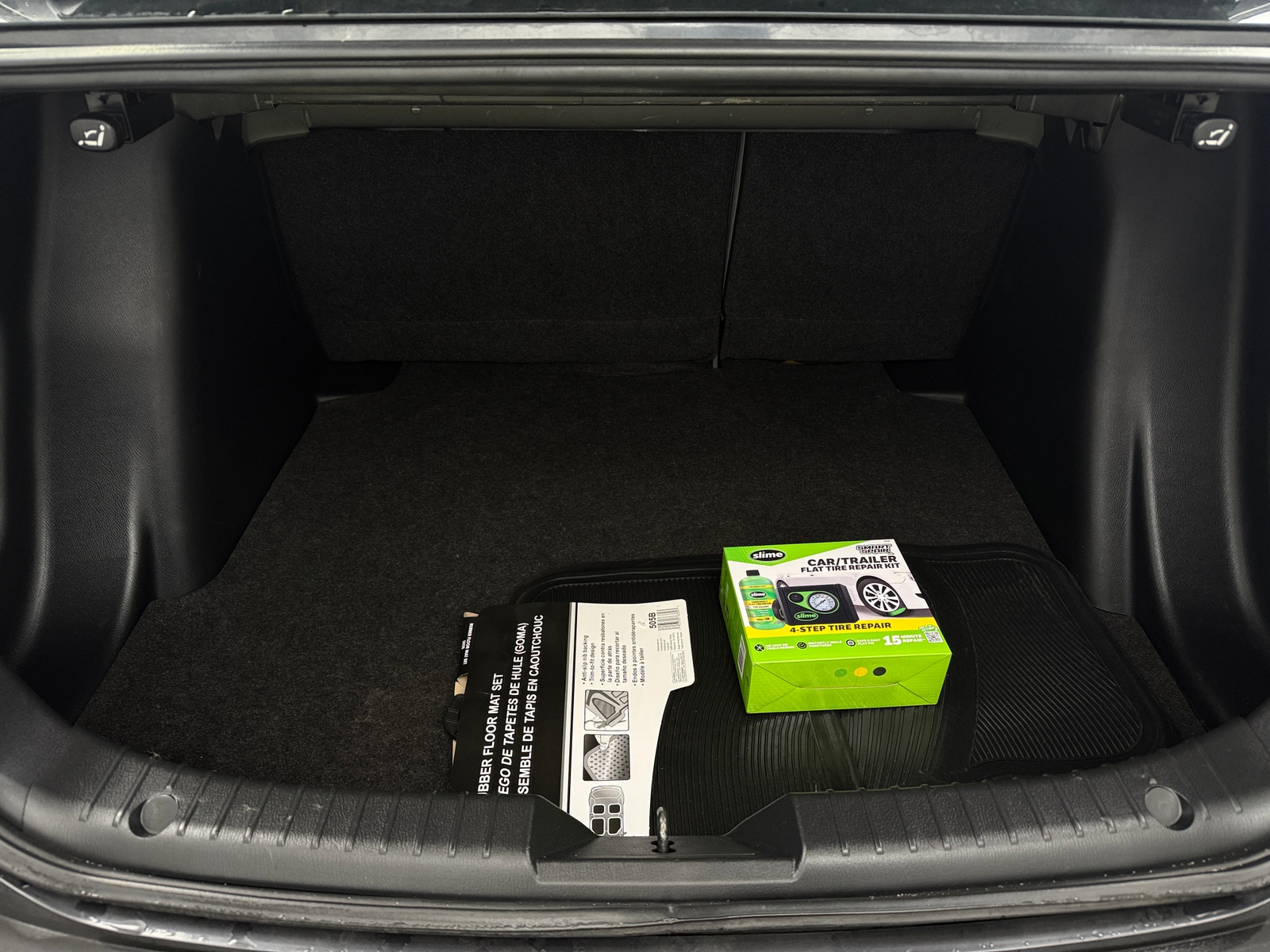 Thumbnail: 2019 Toyota Yaris - 7