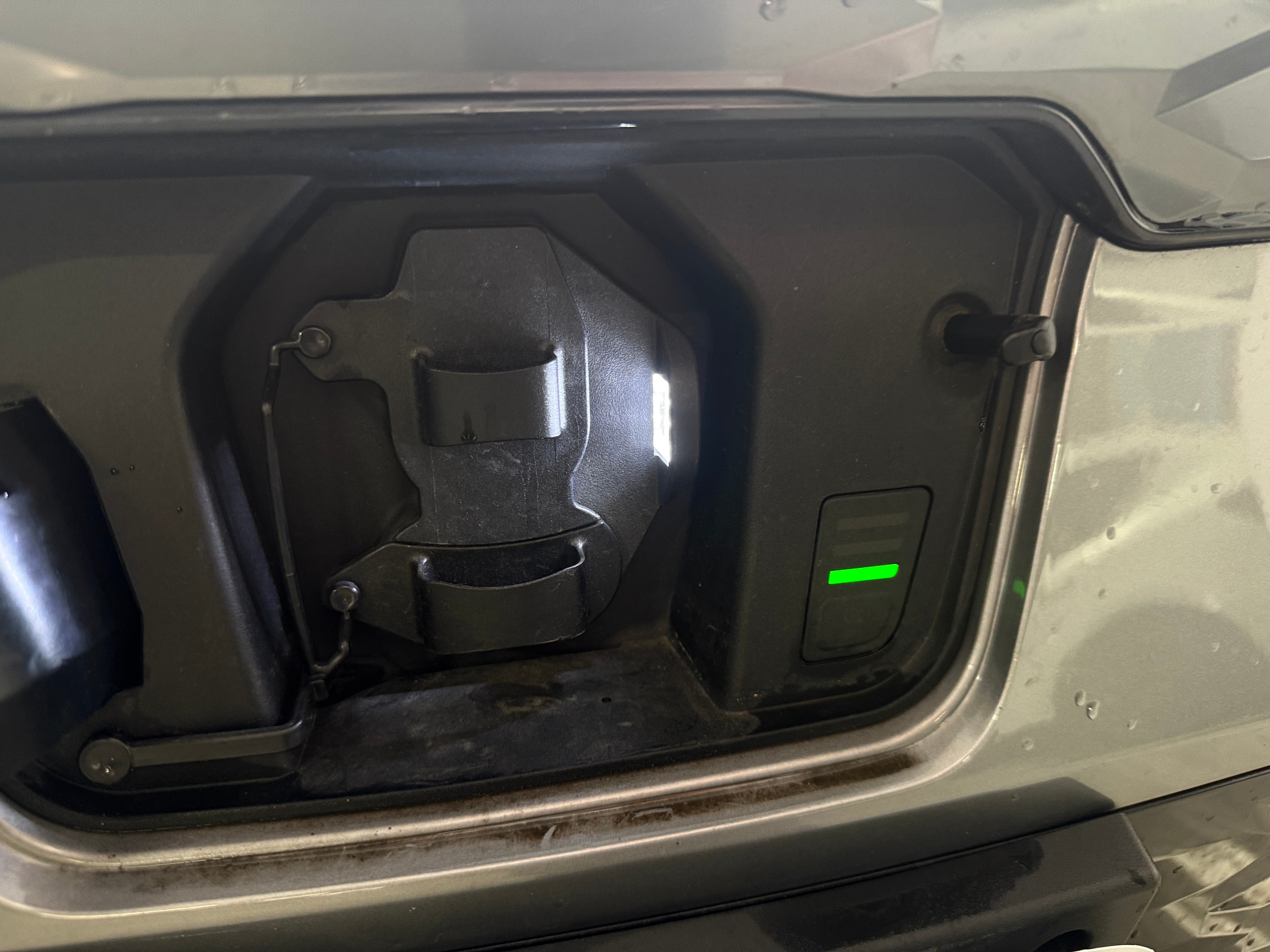 Used 2023 Kia Niro Wind with VIN KNDCR3L12P5042871 for sale in Oak Creek, WI