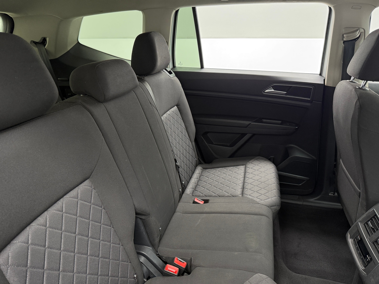 Thumbnail: 2018 Volkswagen Atlas - 6