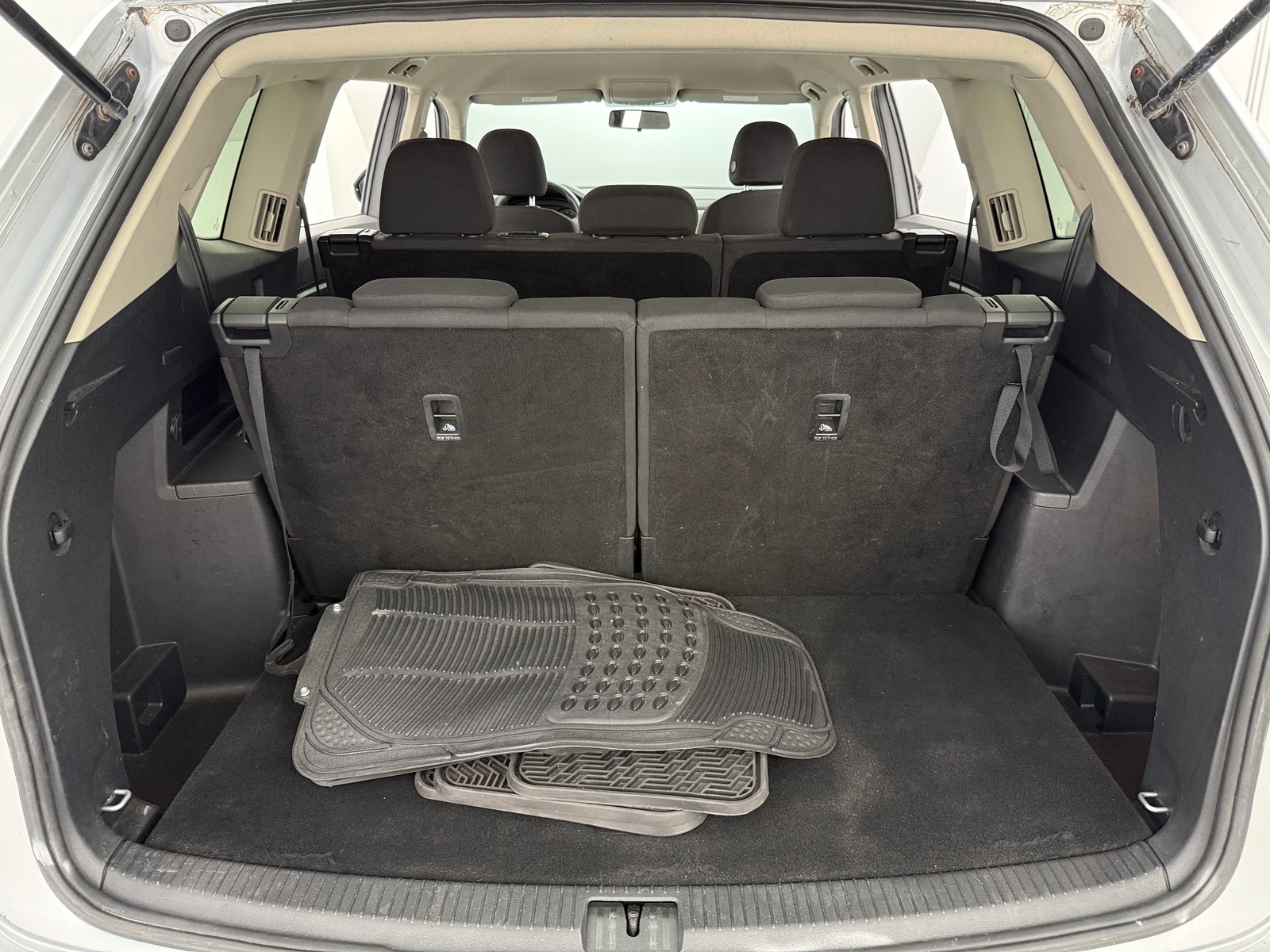 Thumbnail: 2018 Volkswagen Atlas - 7