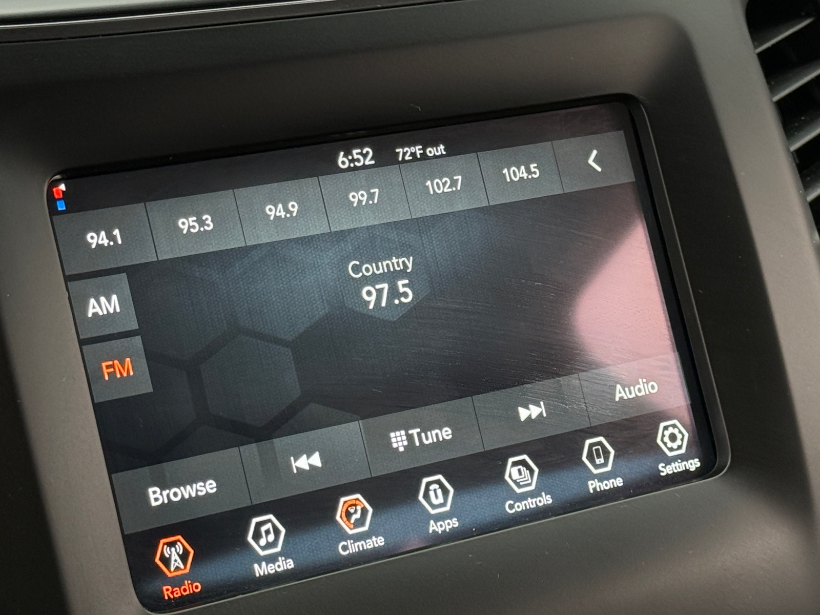 Thumbnail: 2021 Jeep Cherokee - 4