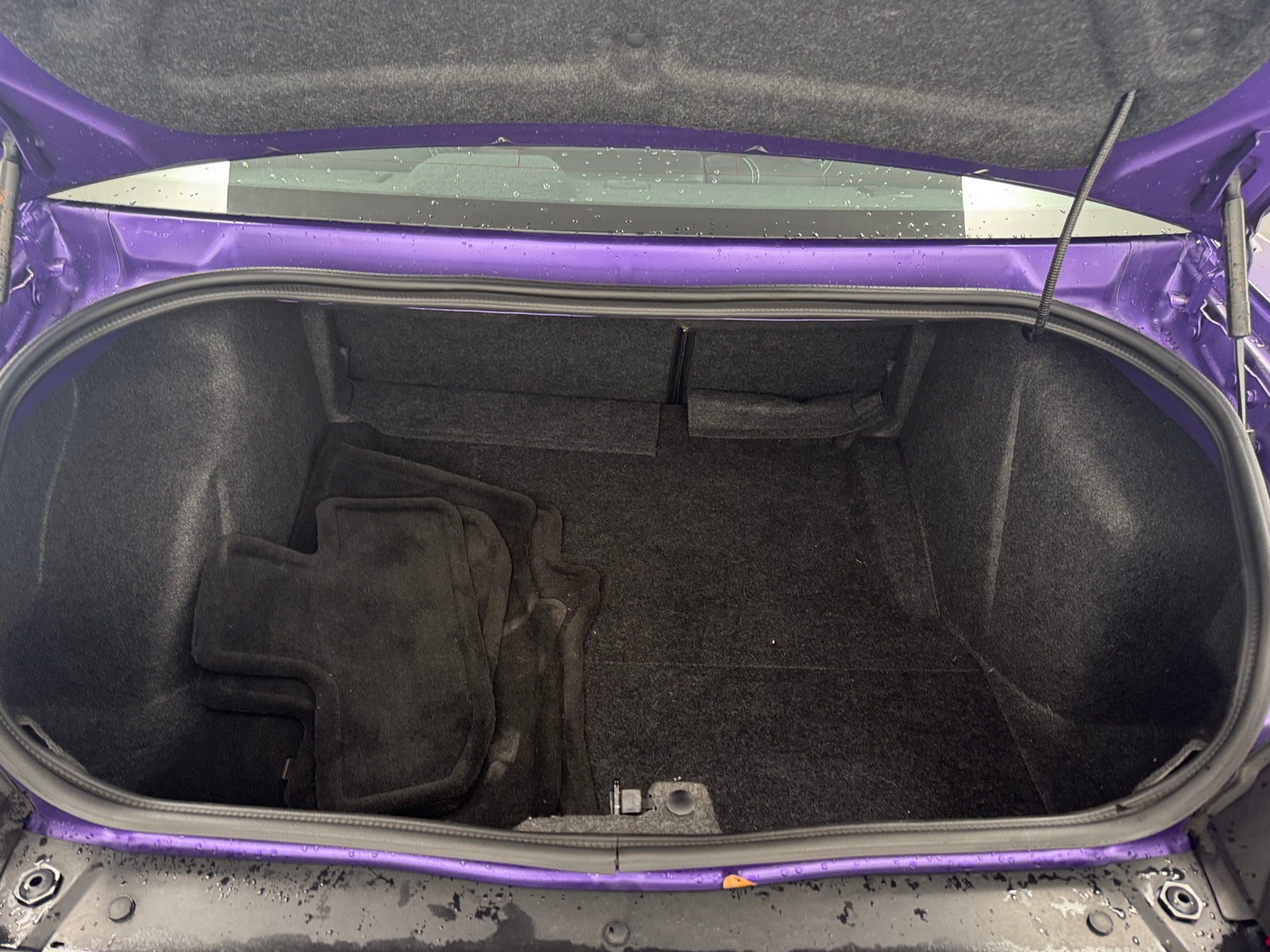 Thumbnail: 2013 Dodge Challenger - 4