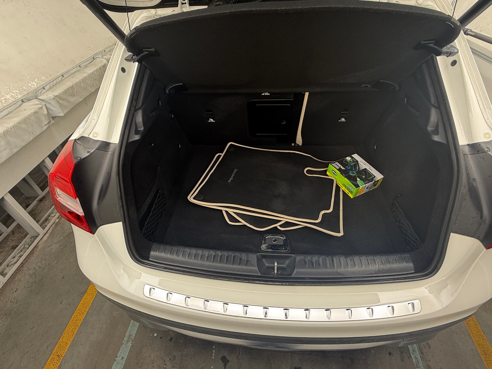 Thumbnail: 2018 Mercedes-Benz GLA - 6