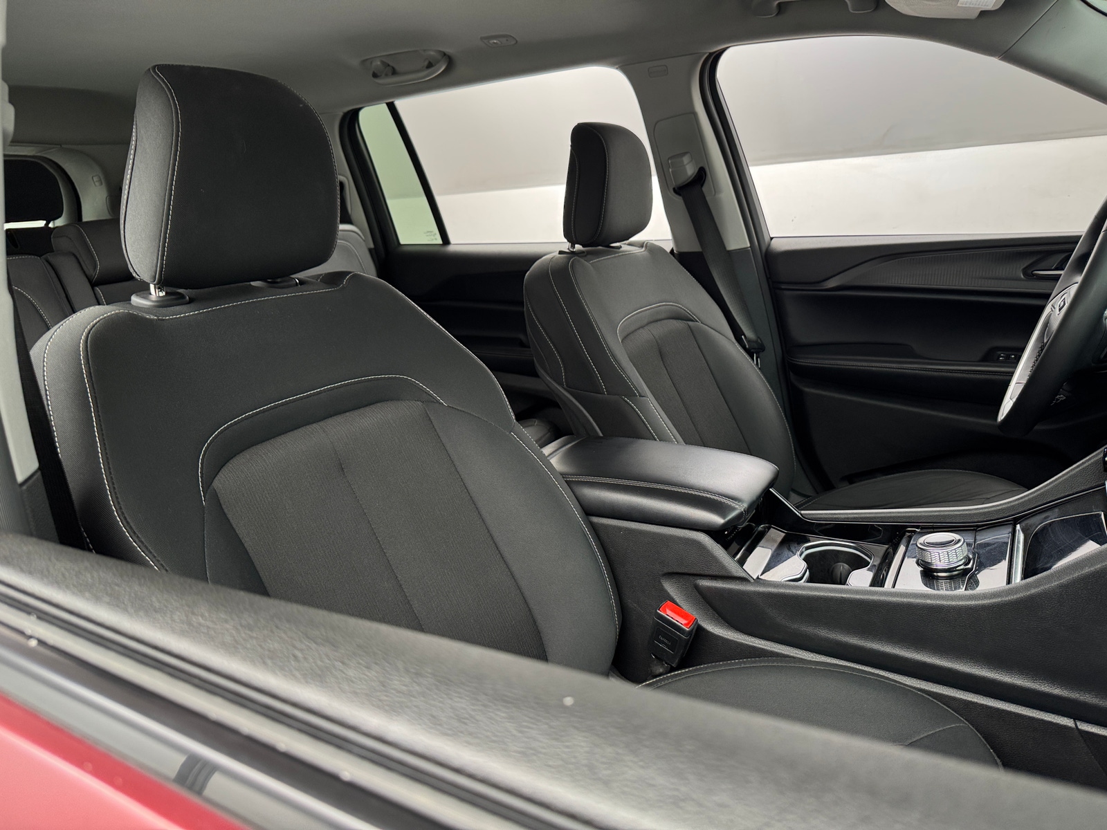 Thumbnail: 2023 Jeep Grand Cherokee L - 2