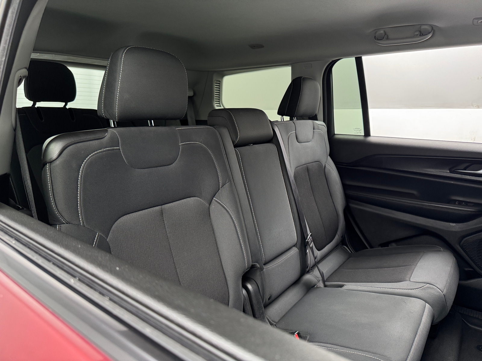 Thumbnail: 2023 Jeep Grand Cherokee L - 6