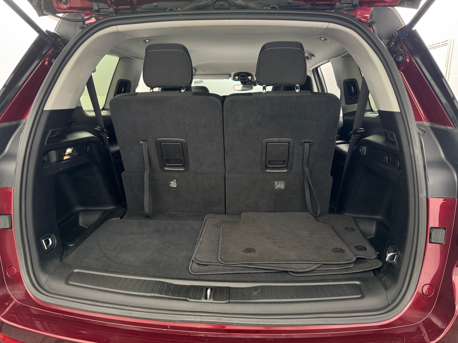 Thumbnail: 2023 Jeep Grand Cherokee L - 7