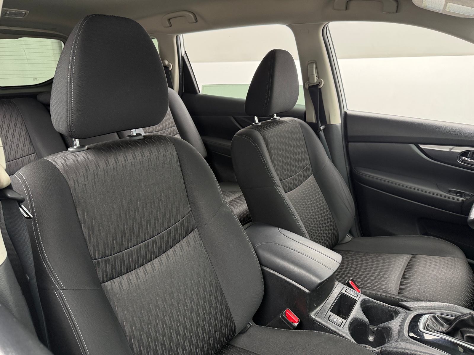 Thumbnail: 2018 Nissan Rogue - 2