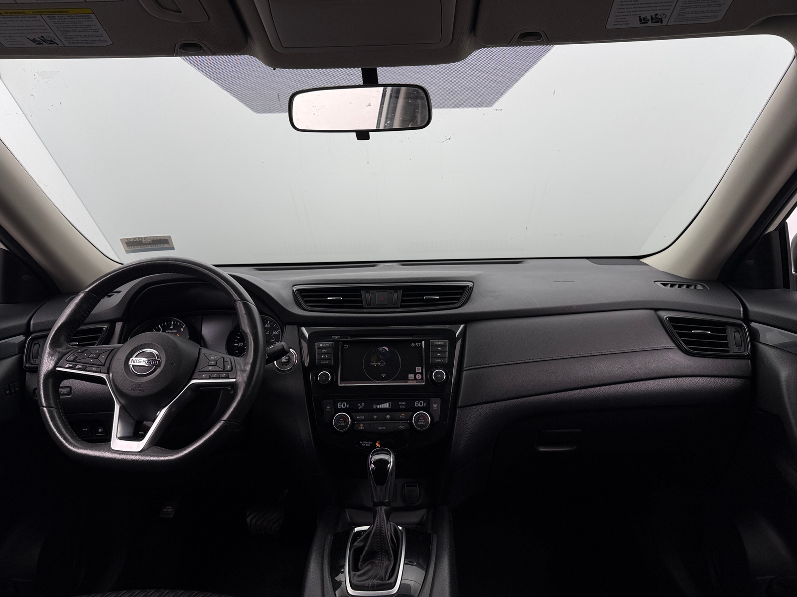 Thumbnail: 2018 Nissan Rogue - 3