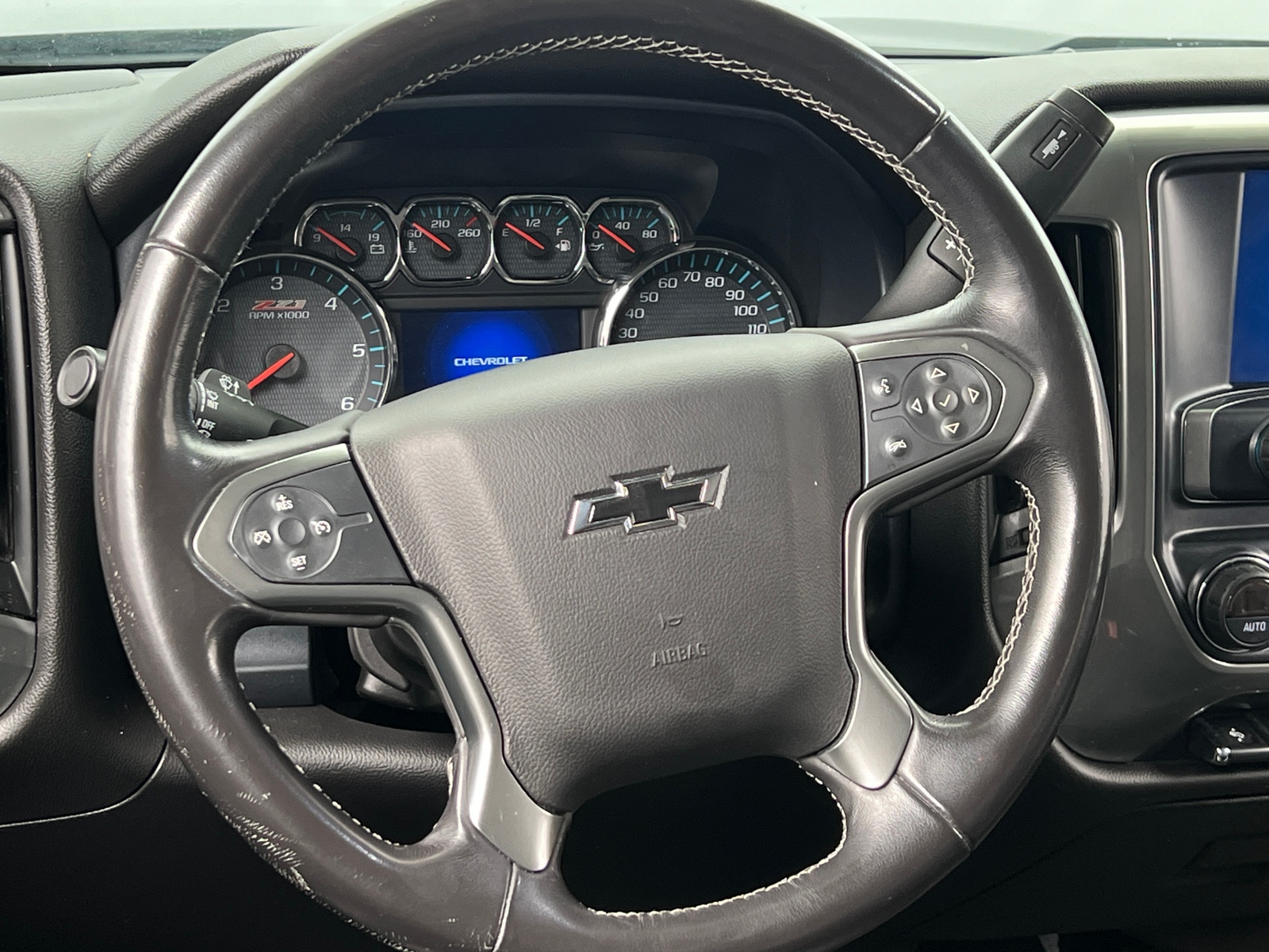 Thumbnail: 2018 Chevrolet Silverado 2500 - 5