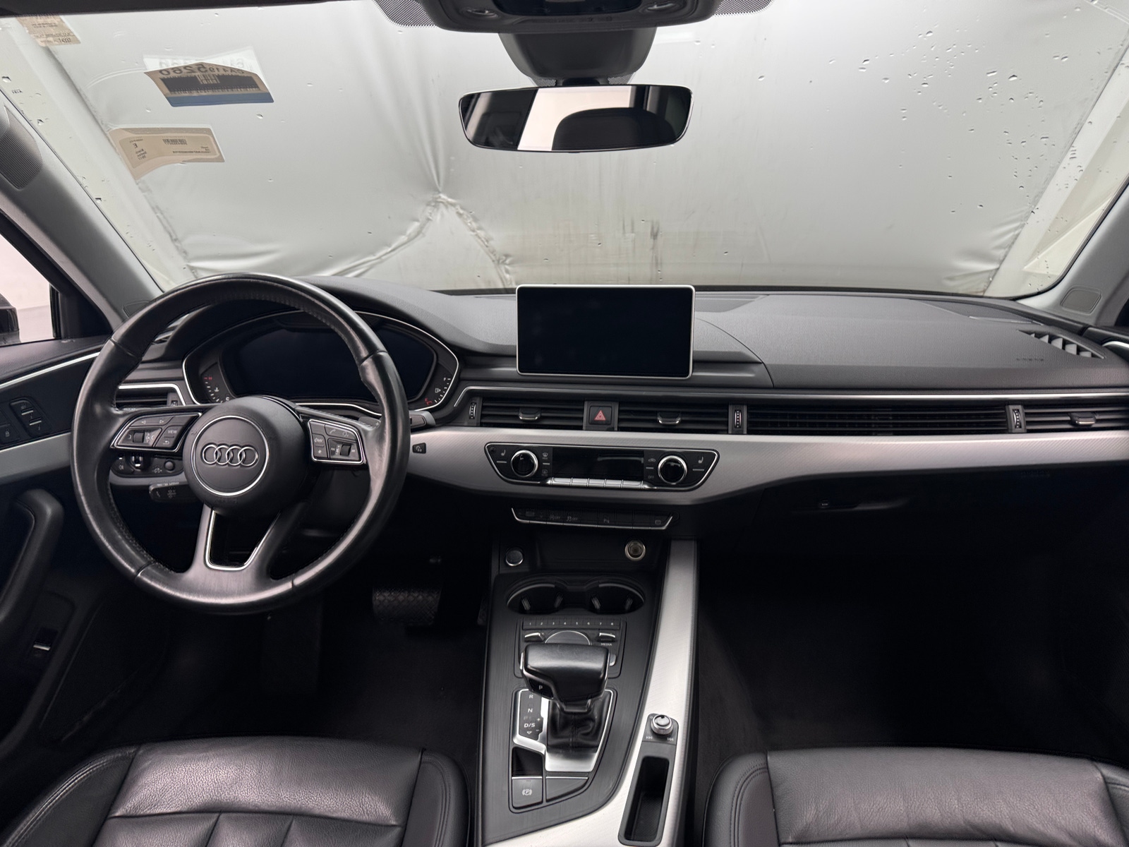 Thumbnail: 2017 Audi A4 - 2