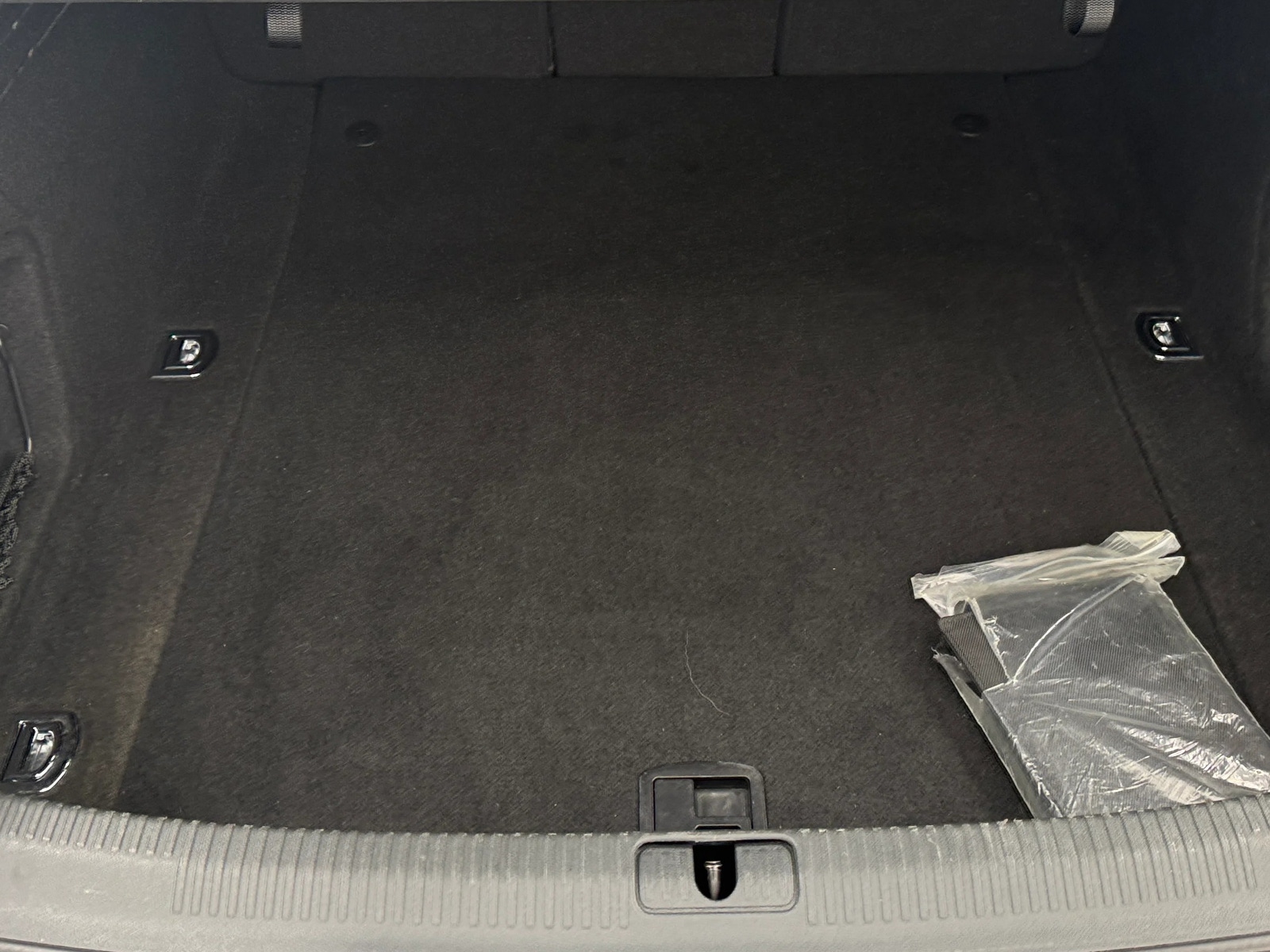 Thumbnail: 2017 Audi A4 - 6