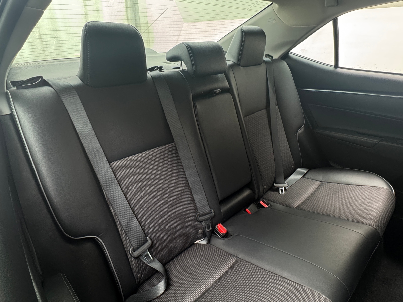 Thumbnail: 2016 Toyota Corolla - 6