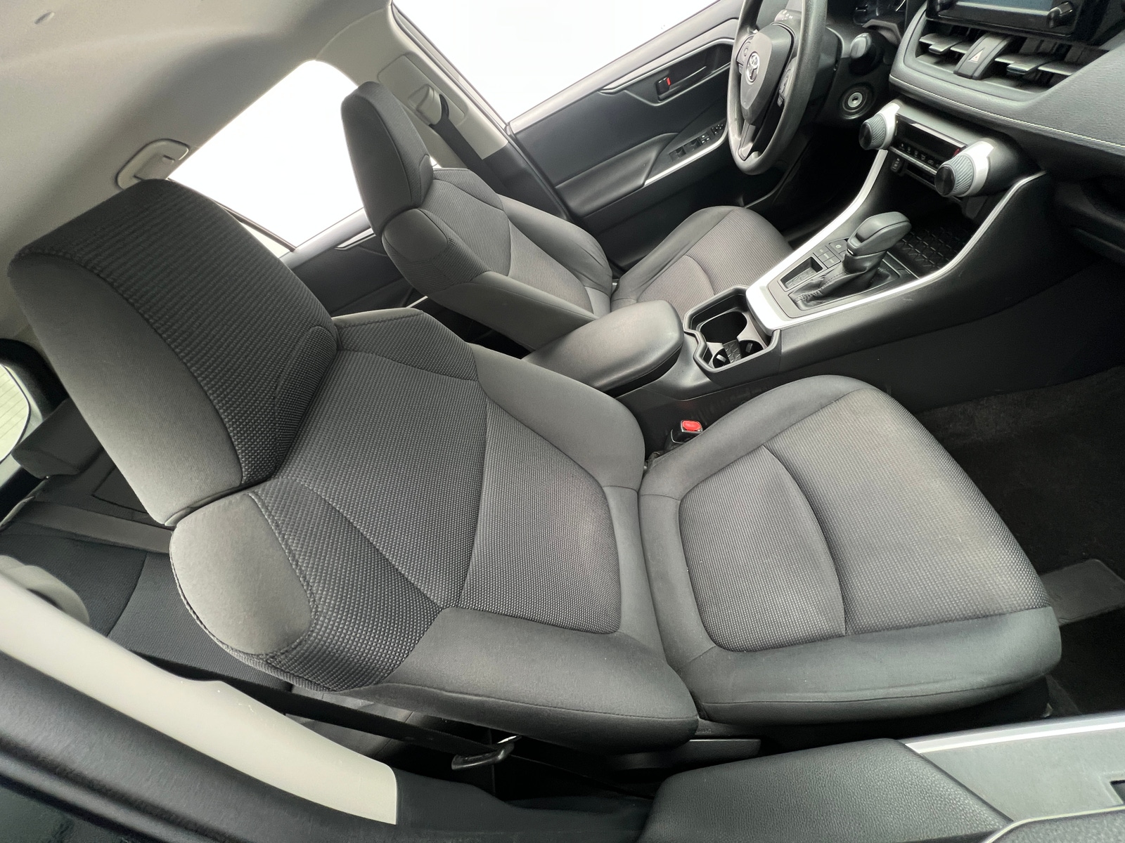 Thumbnail: 2019 Toyota RAV4 - 2