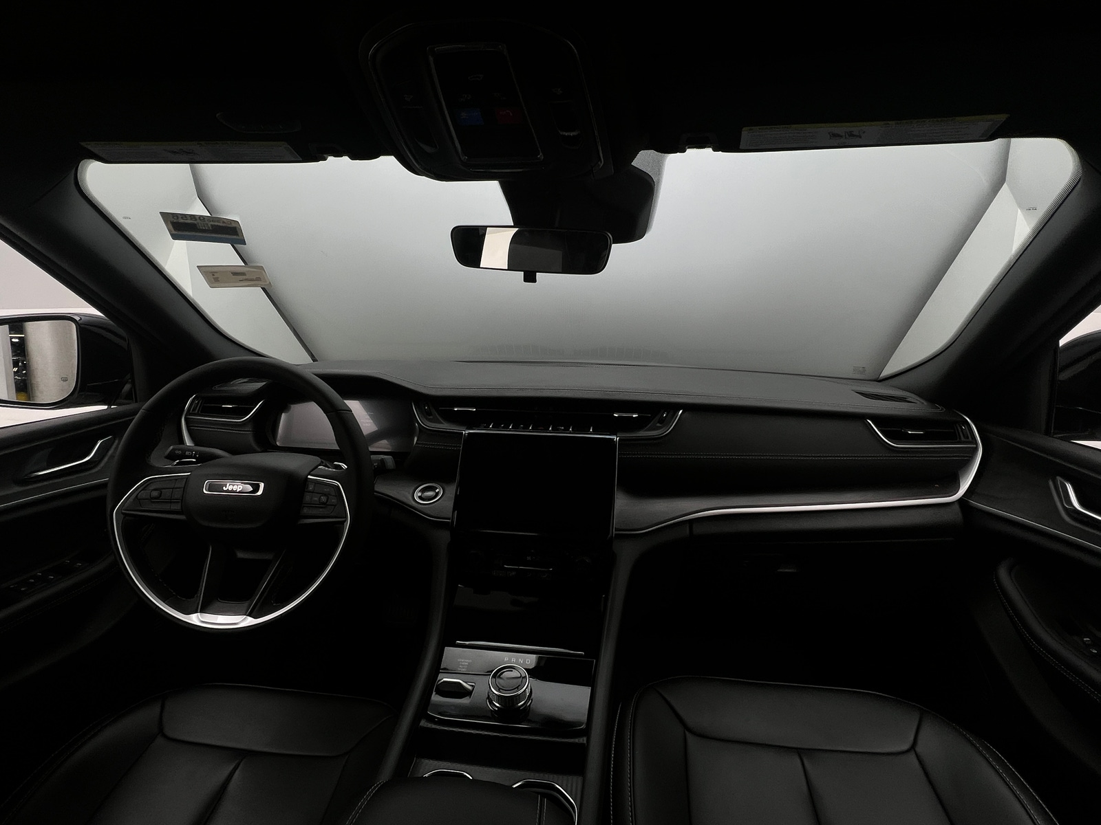 Thumbnail: 2025 Jeep Grand Cherokee L - 2