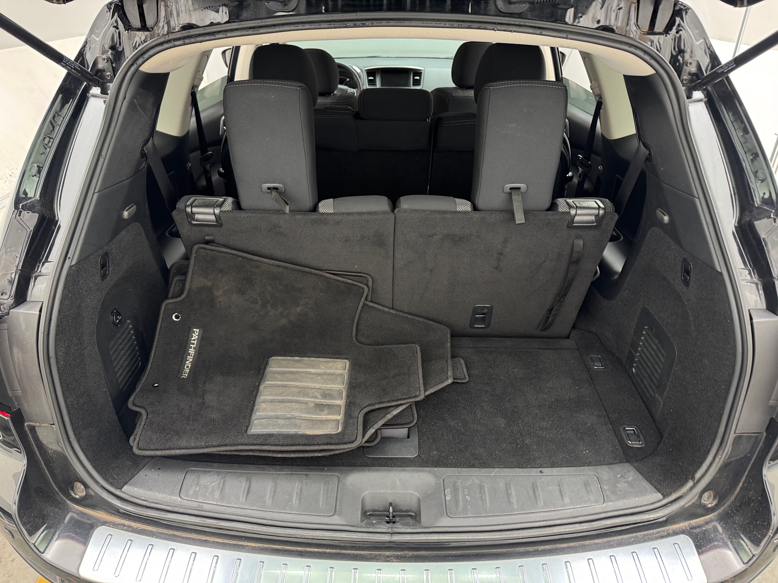 Thumbnail: 2020 Nissan Pathfinder - 7