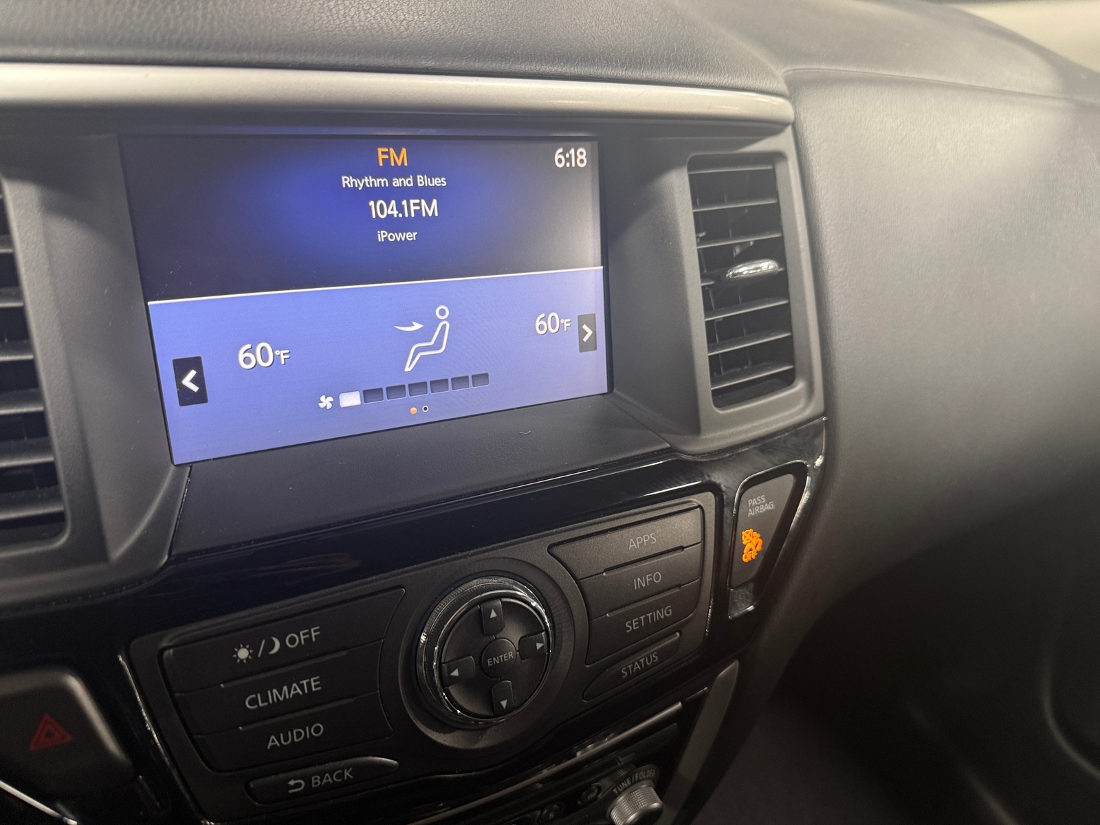 Thumbnail: 2020 Nissan Pathfinder - 4