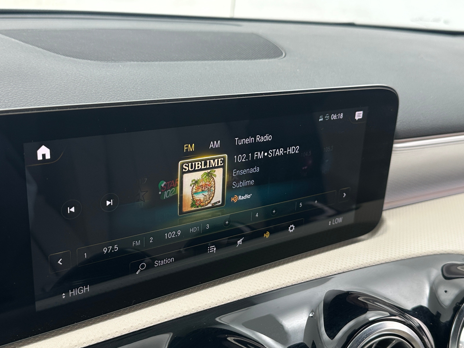 Thumbnail: 2021 Mercedes-Benz A-Class - 3