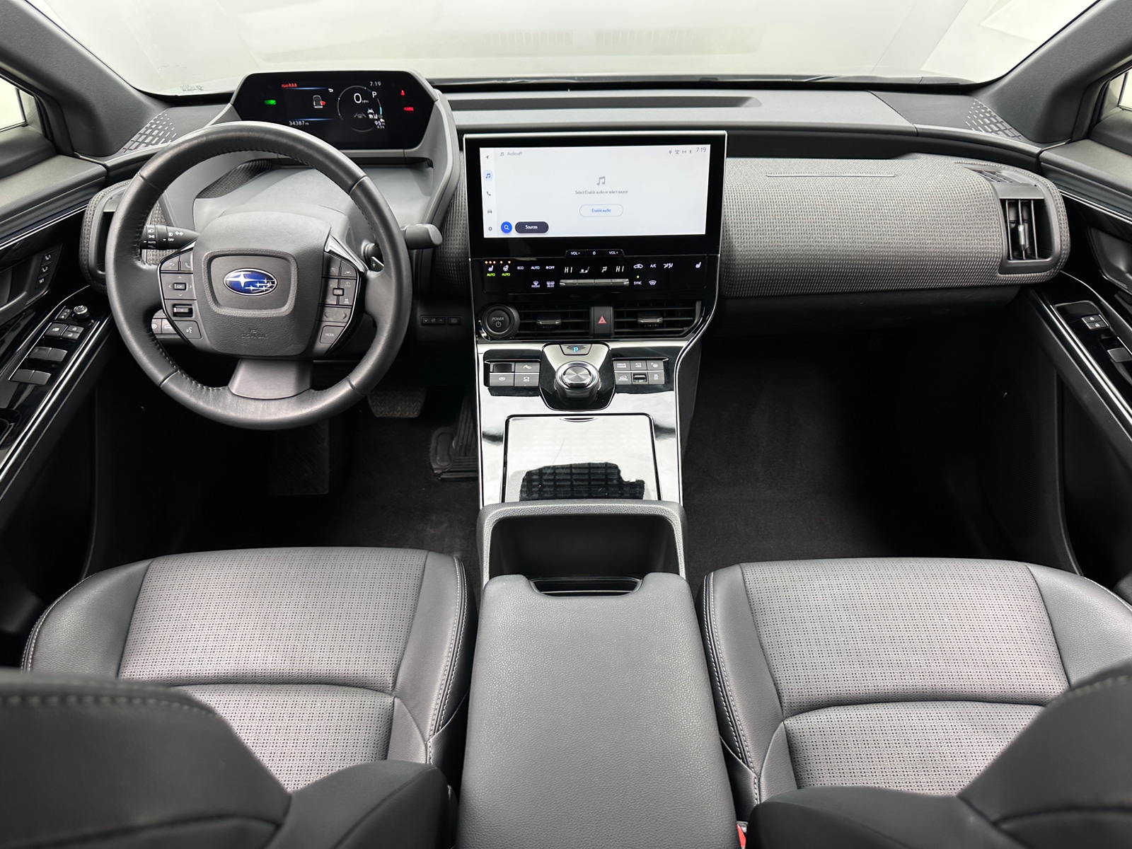 Thumbnail: 2023 Subaru Solterra - 2