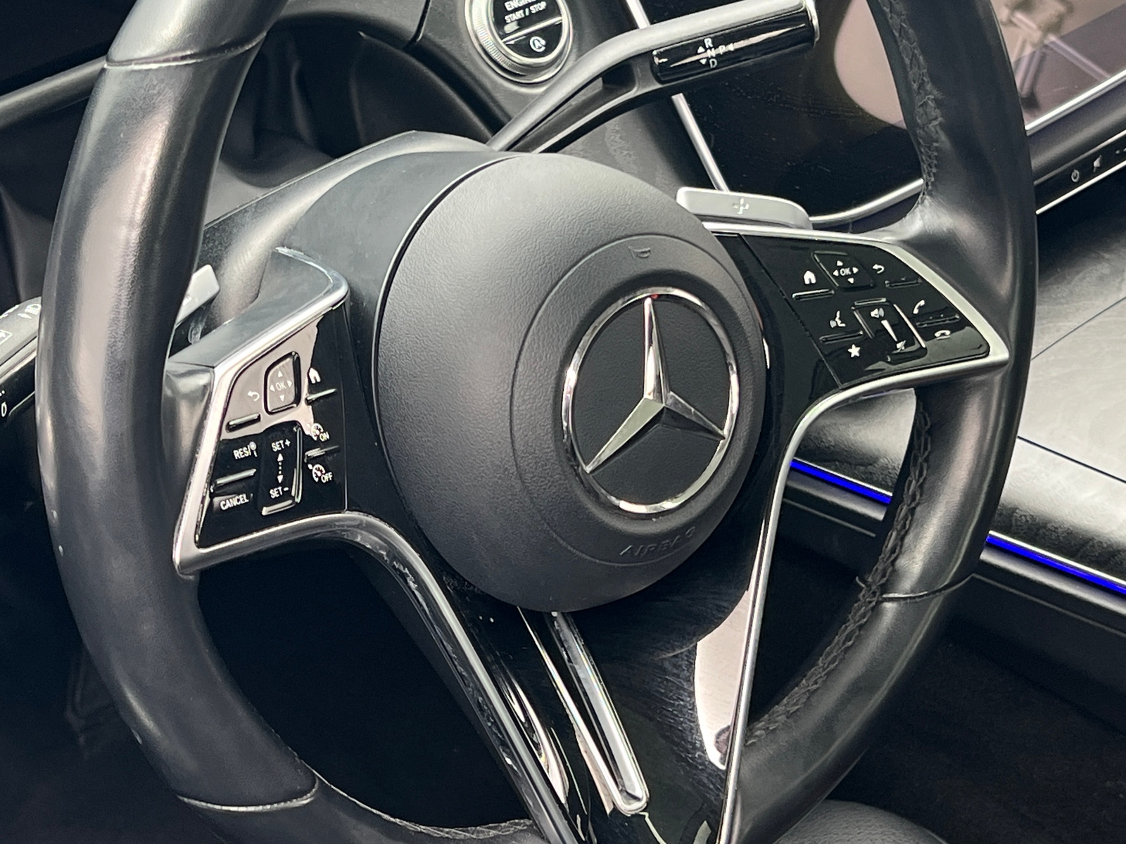 Thumbnail: 2025 Mercedes-Benz E-Class - 4