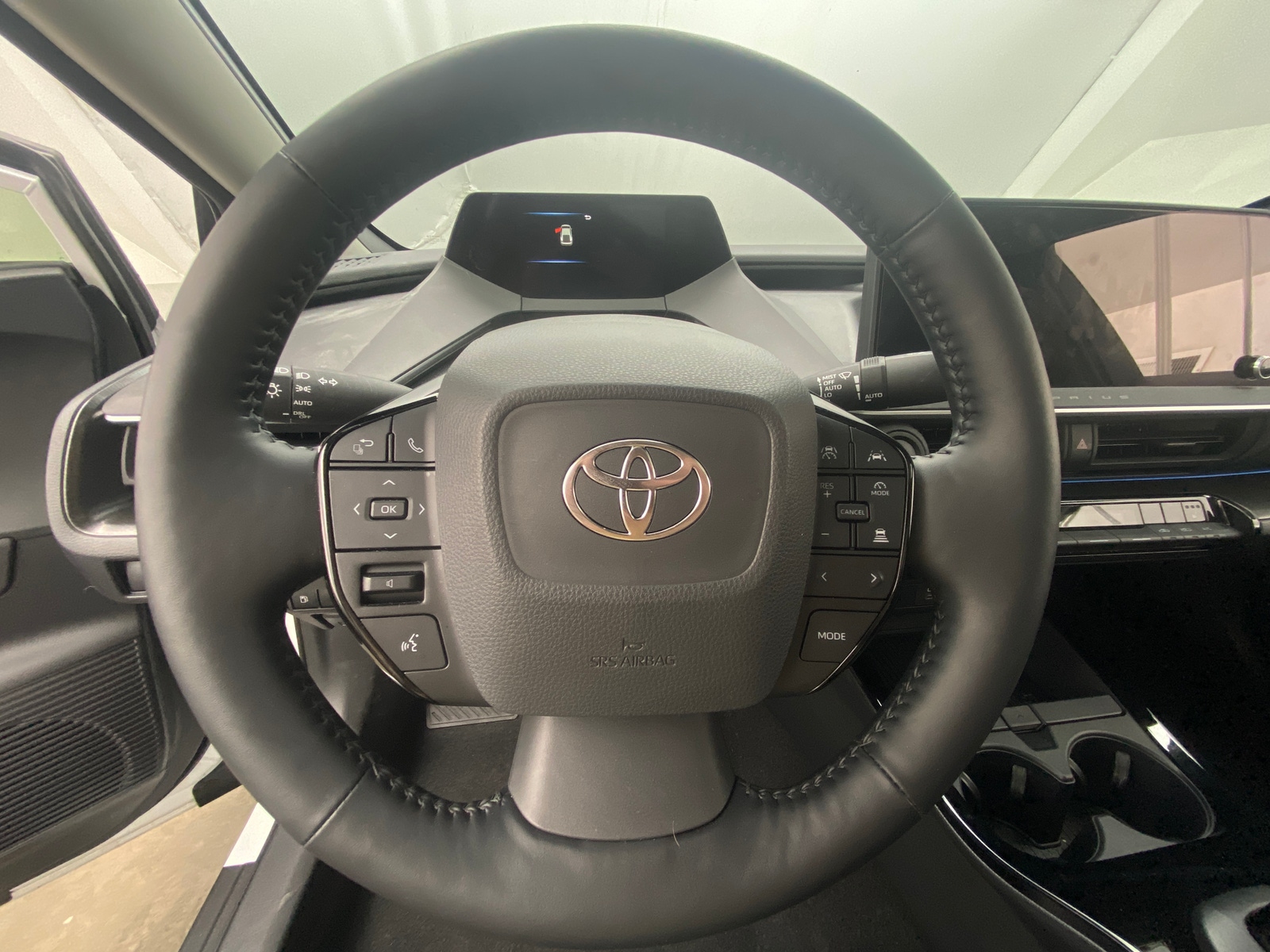 Thumbnail: 2025 Toyota Prius - 5