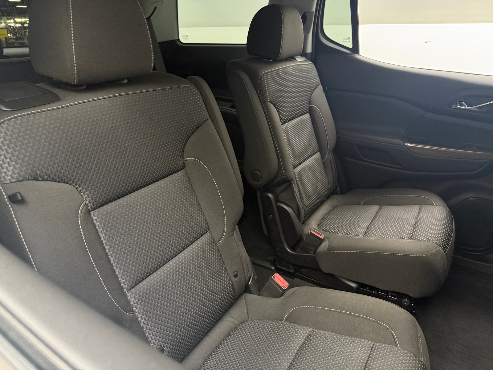 Thumbnail: 2023 GMC Acadia - 6