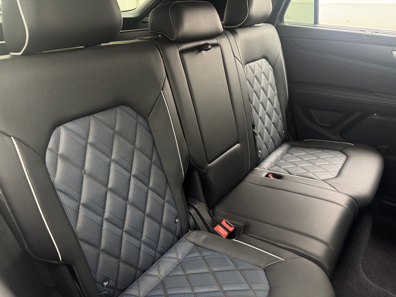 Thumbnail: 2024 Volkswagen Atlas - 5