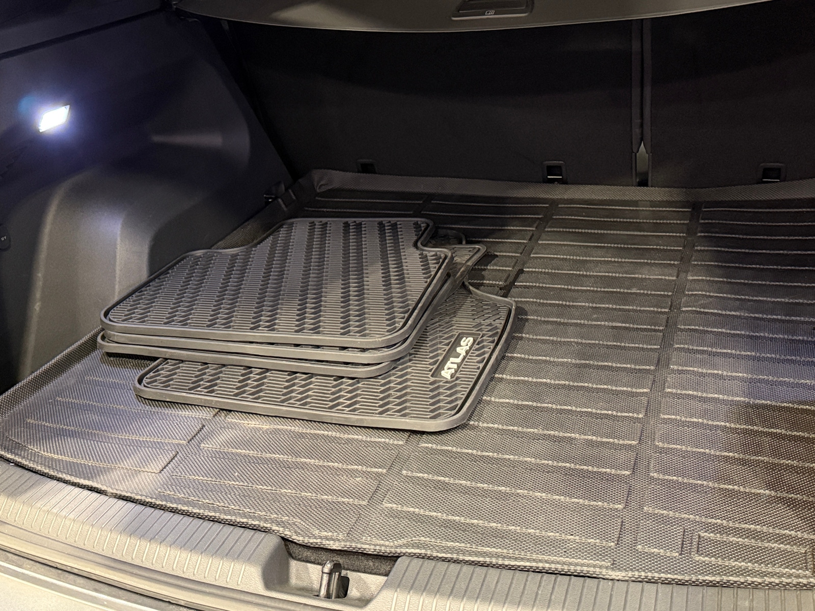 Thumbnail: 2024 Volkswagen Atlas - 6