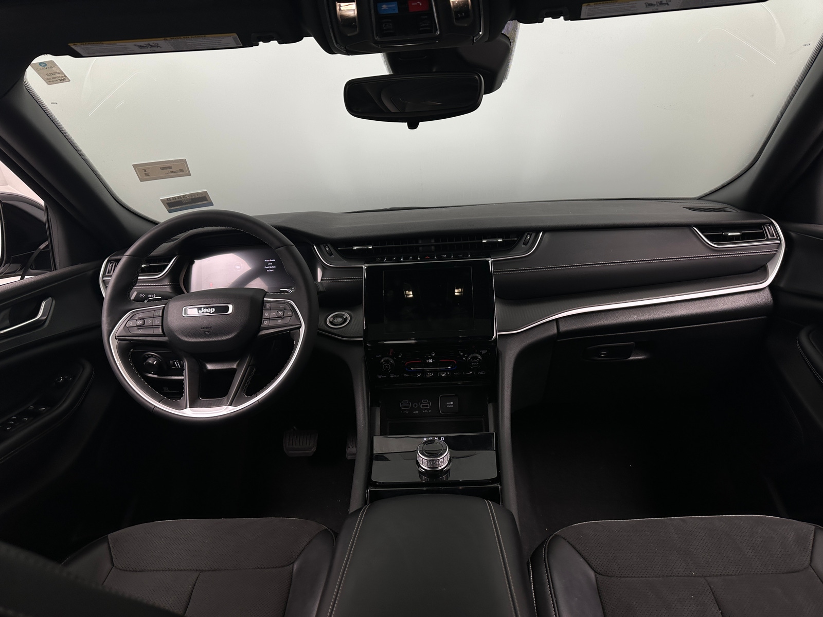 Thumbnail: 2023 Jeep Grand Cherokee L - 2