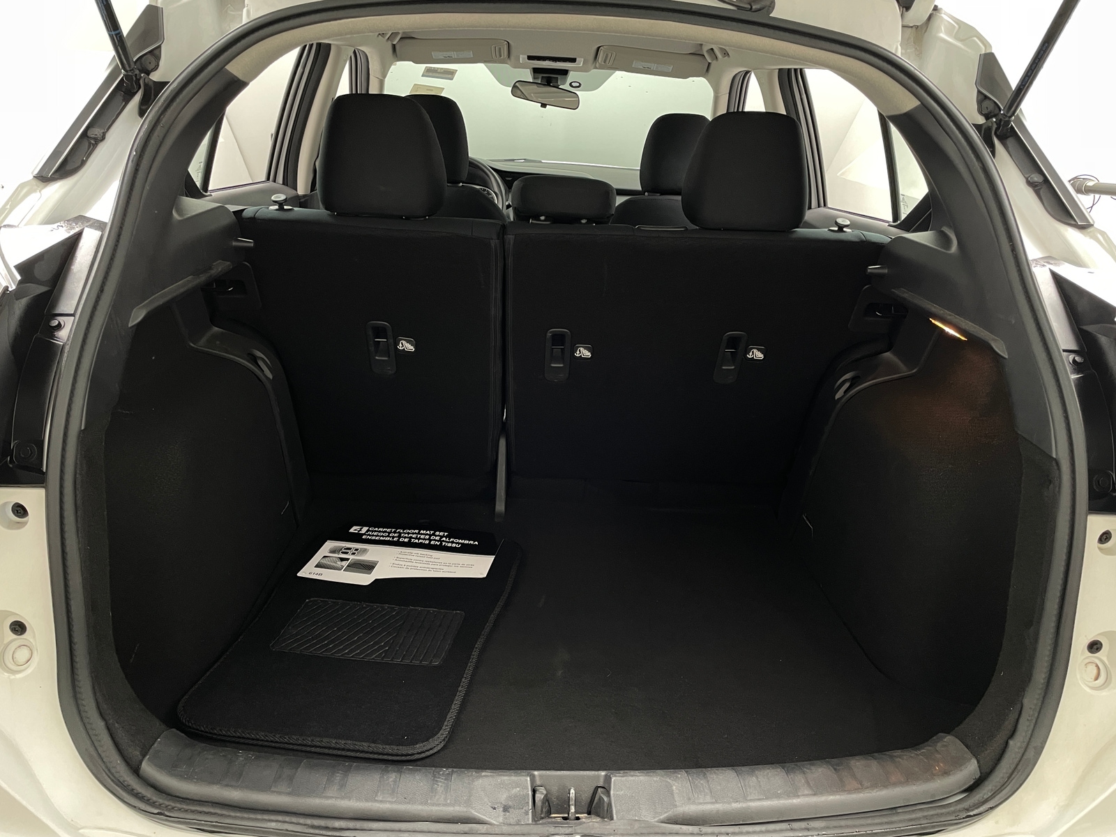 Thumbnail: 2024 Nissan Kicks - 7