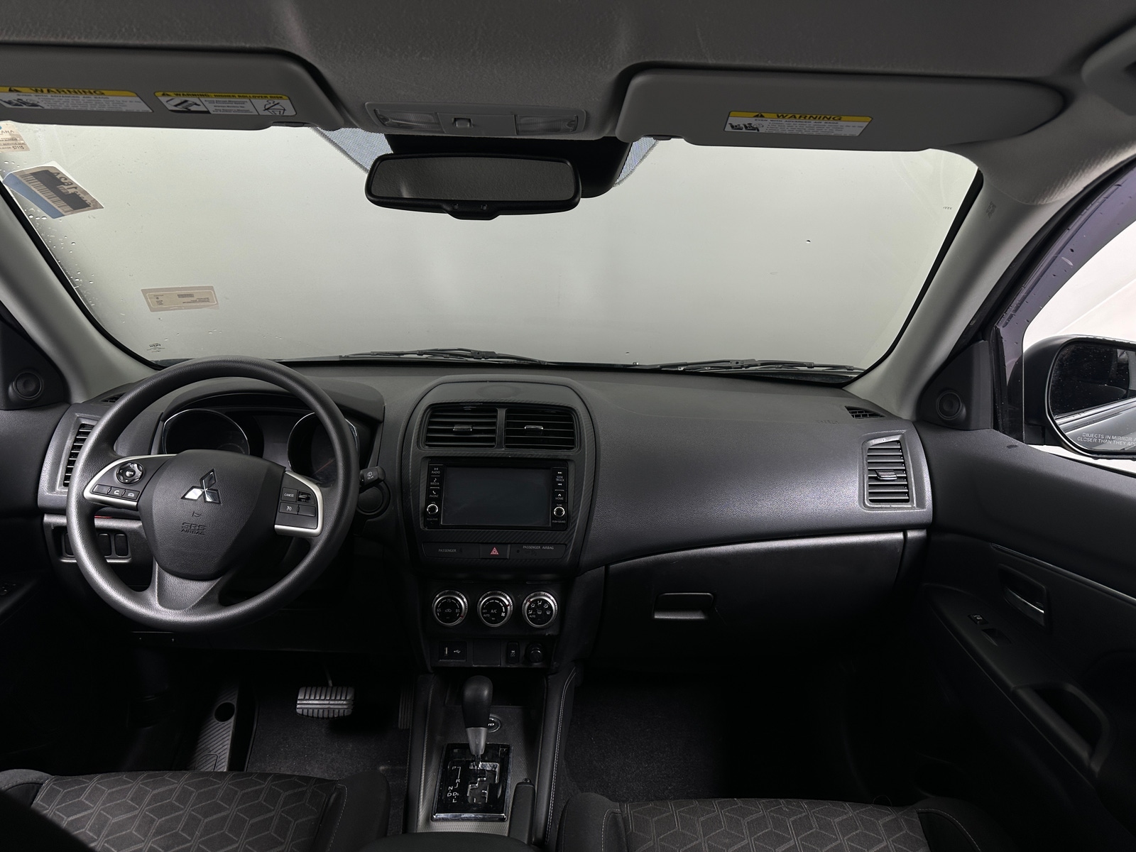 Thumbnail: 2021 Mitsubishi Outlander Sport - 3