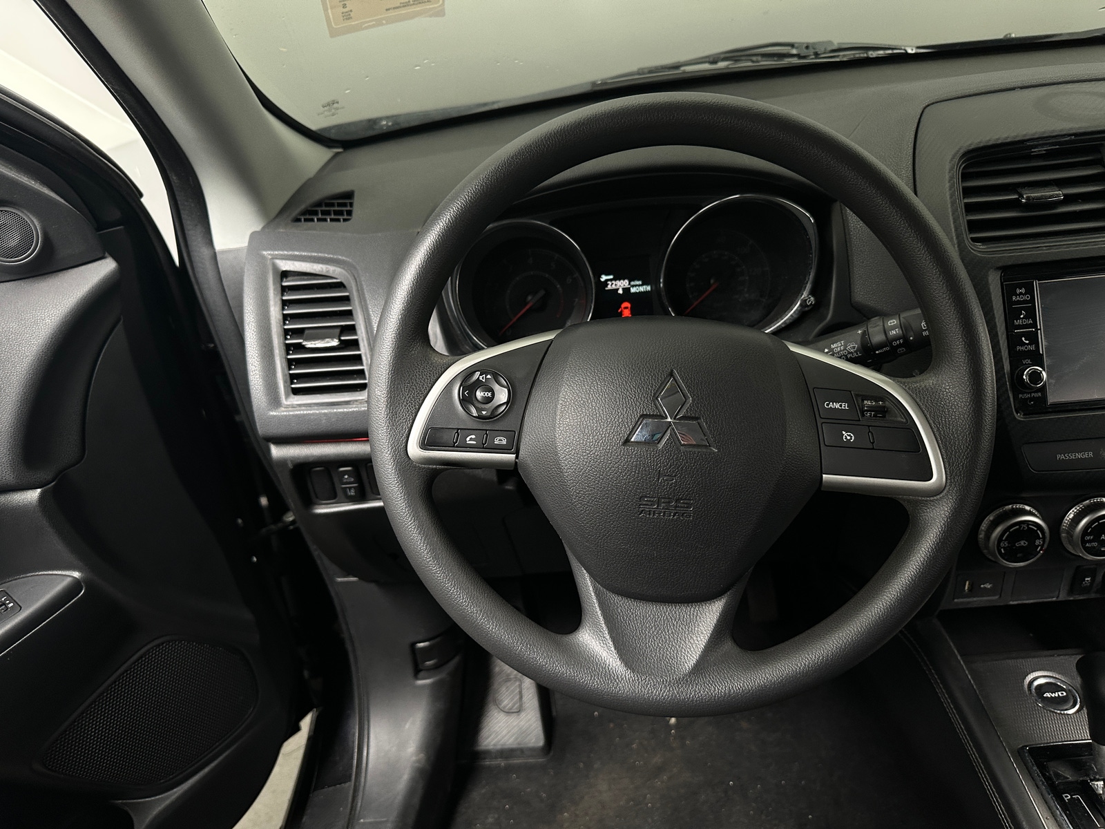 Thumbnail: 2021 Mitsubishi Outlander Sport - 5