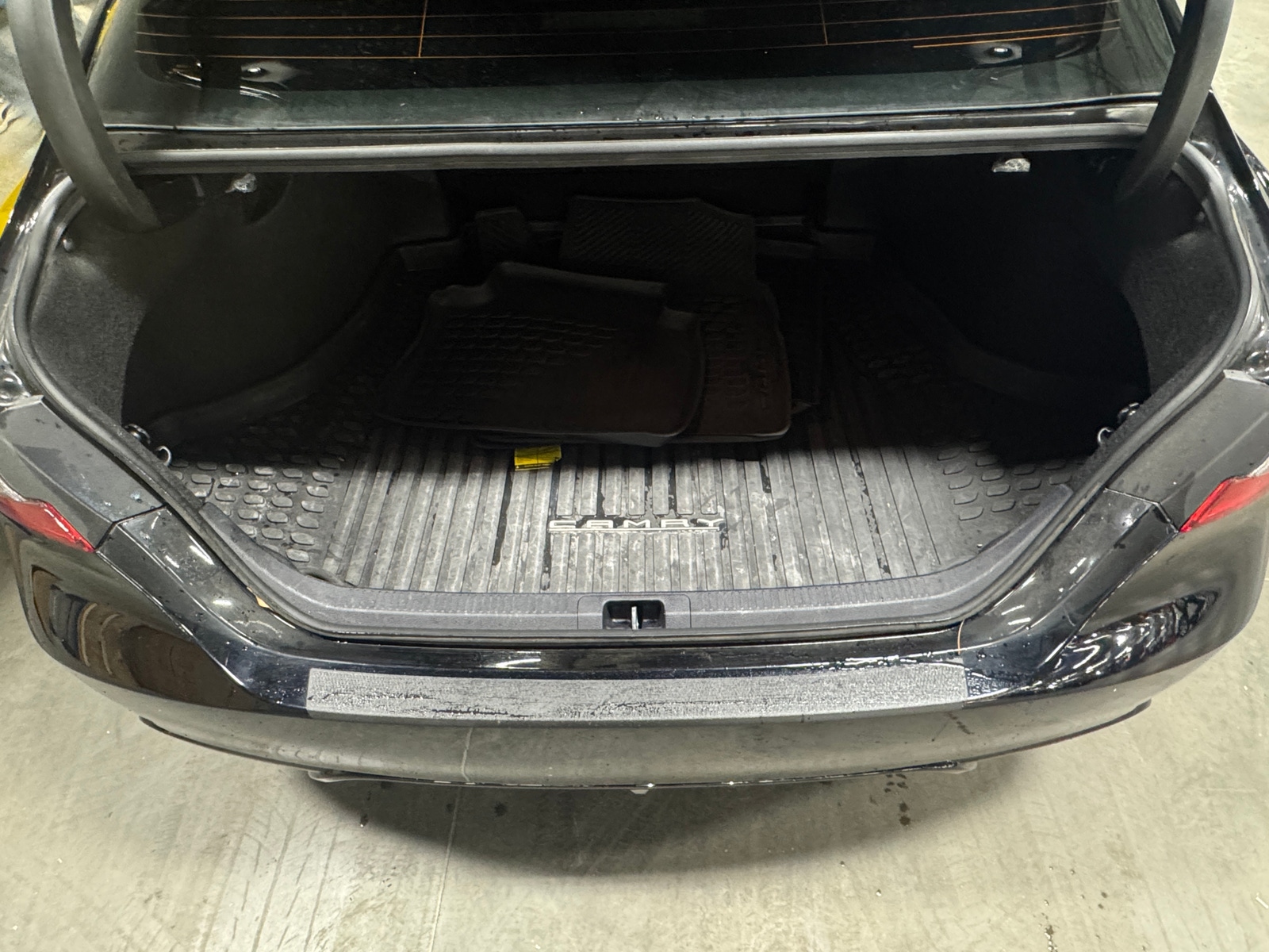 Thumbnail: 2024 Toyota Camry - 6