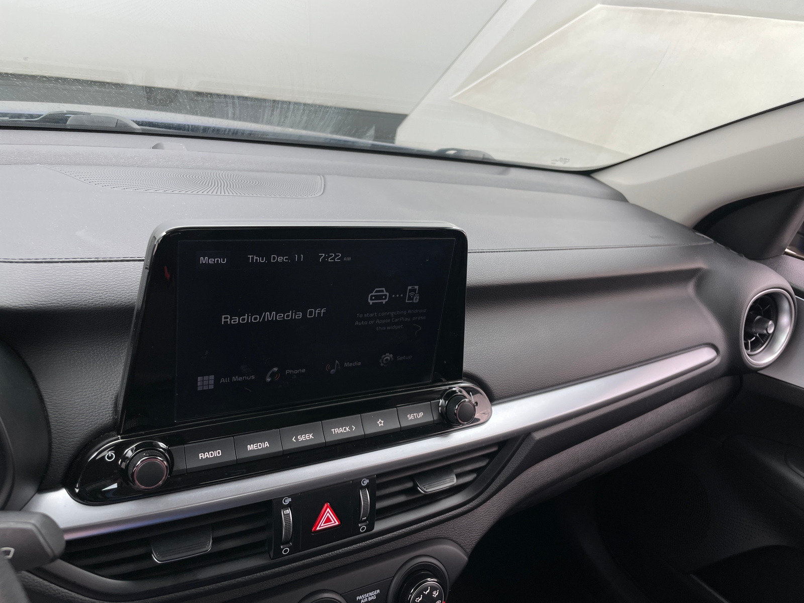 Thumbnail: 2022 Kia Forte - 4