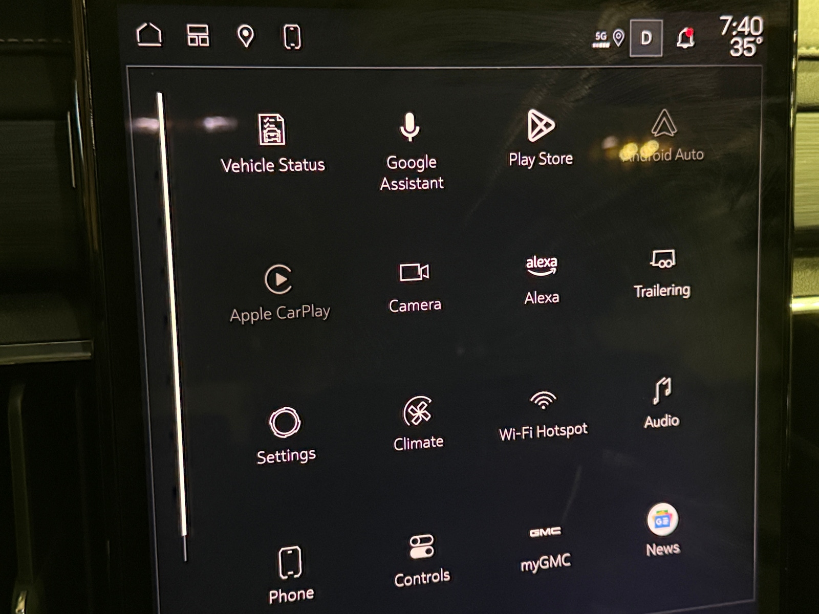 Thumbnail: 2025 GMC Acadia - 4