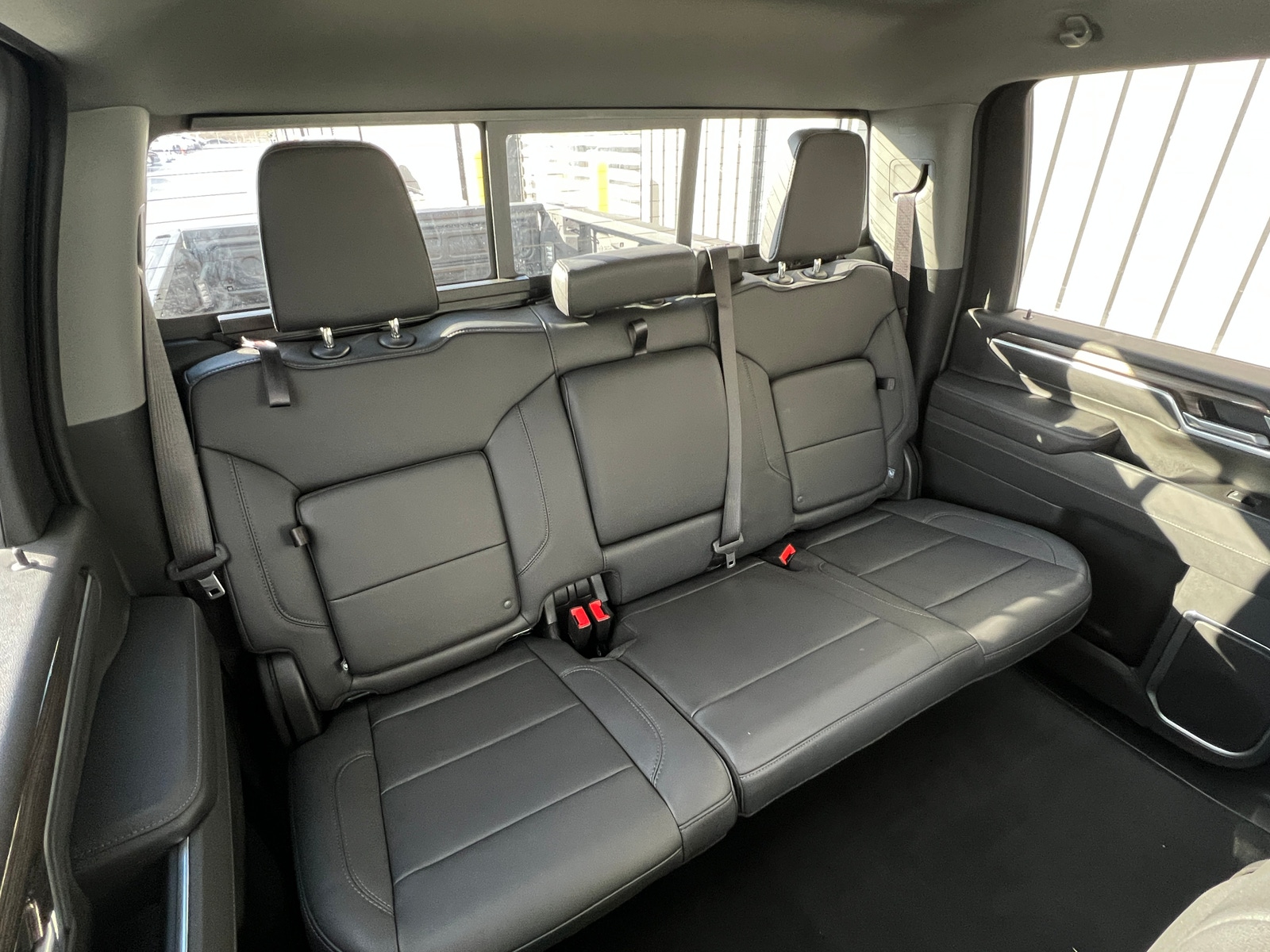 Thumbnail: 2025 Chevrolet Silverado 3500 - 6